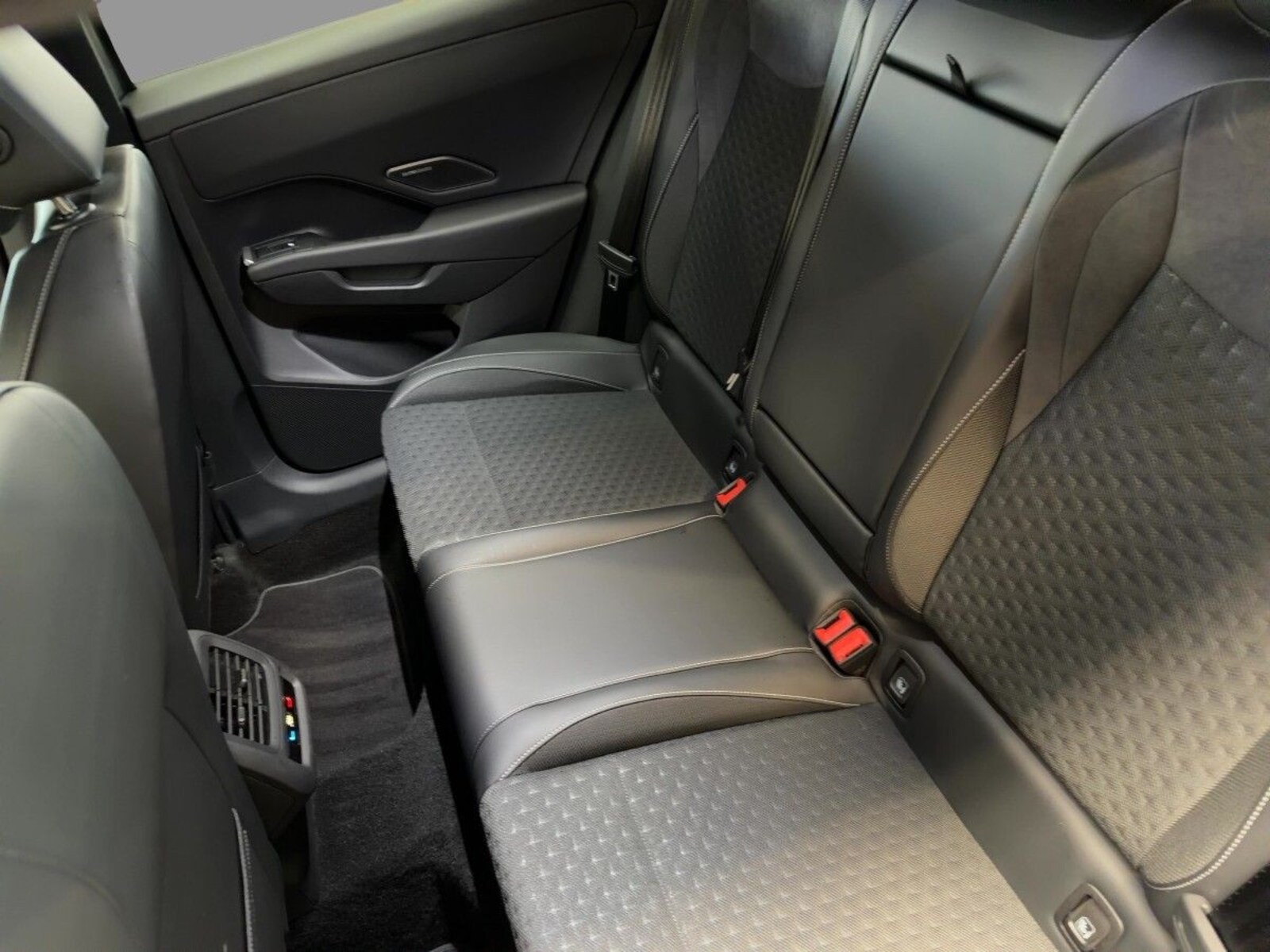 Volkswagen T-Roc – Bild 9
