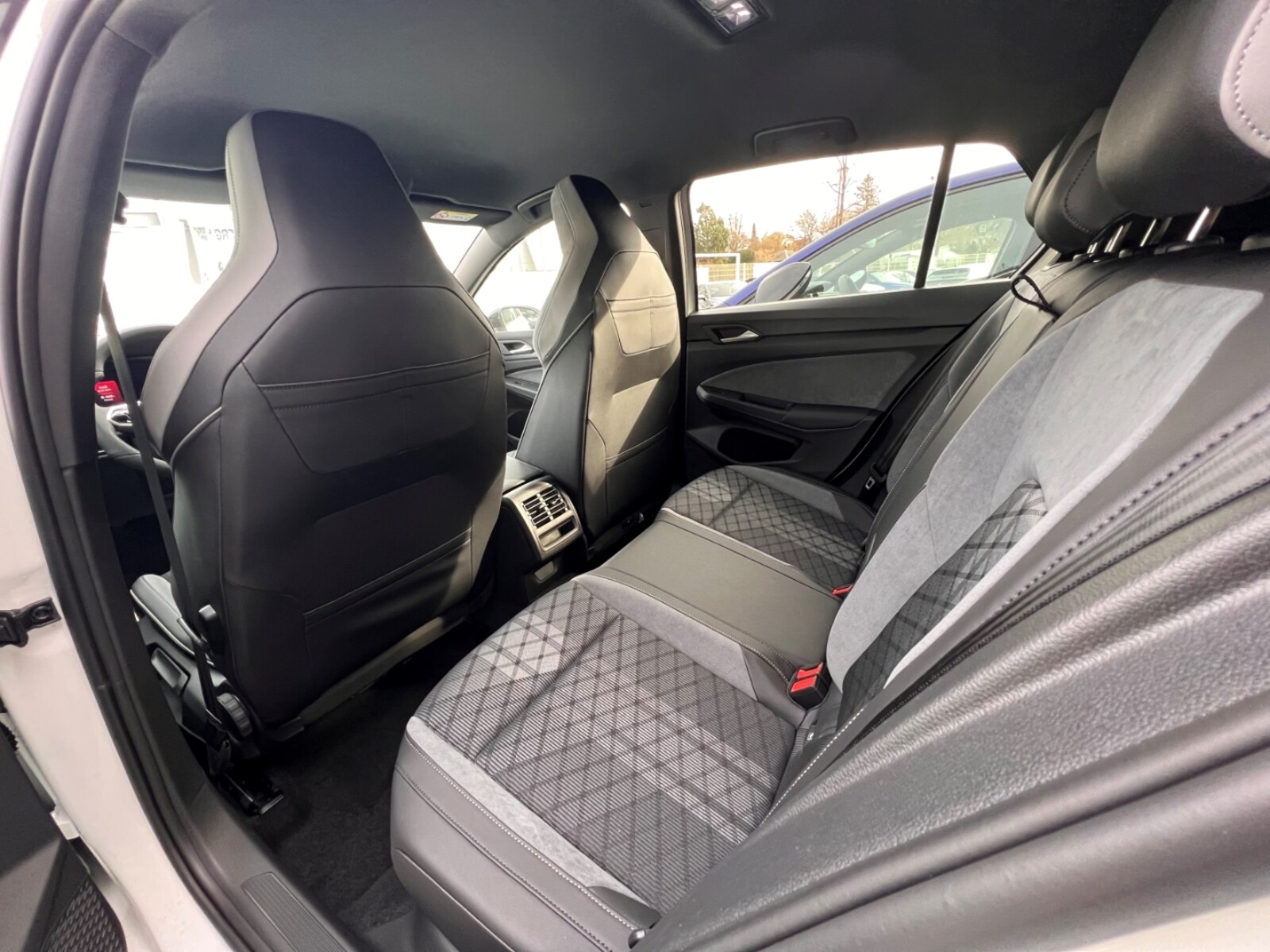 Volkswagen Golf – Bild 9