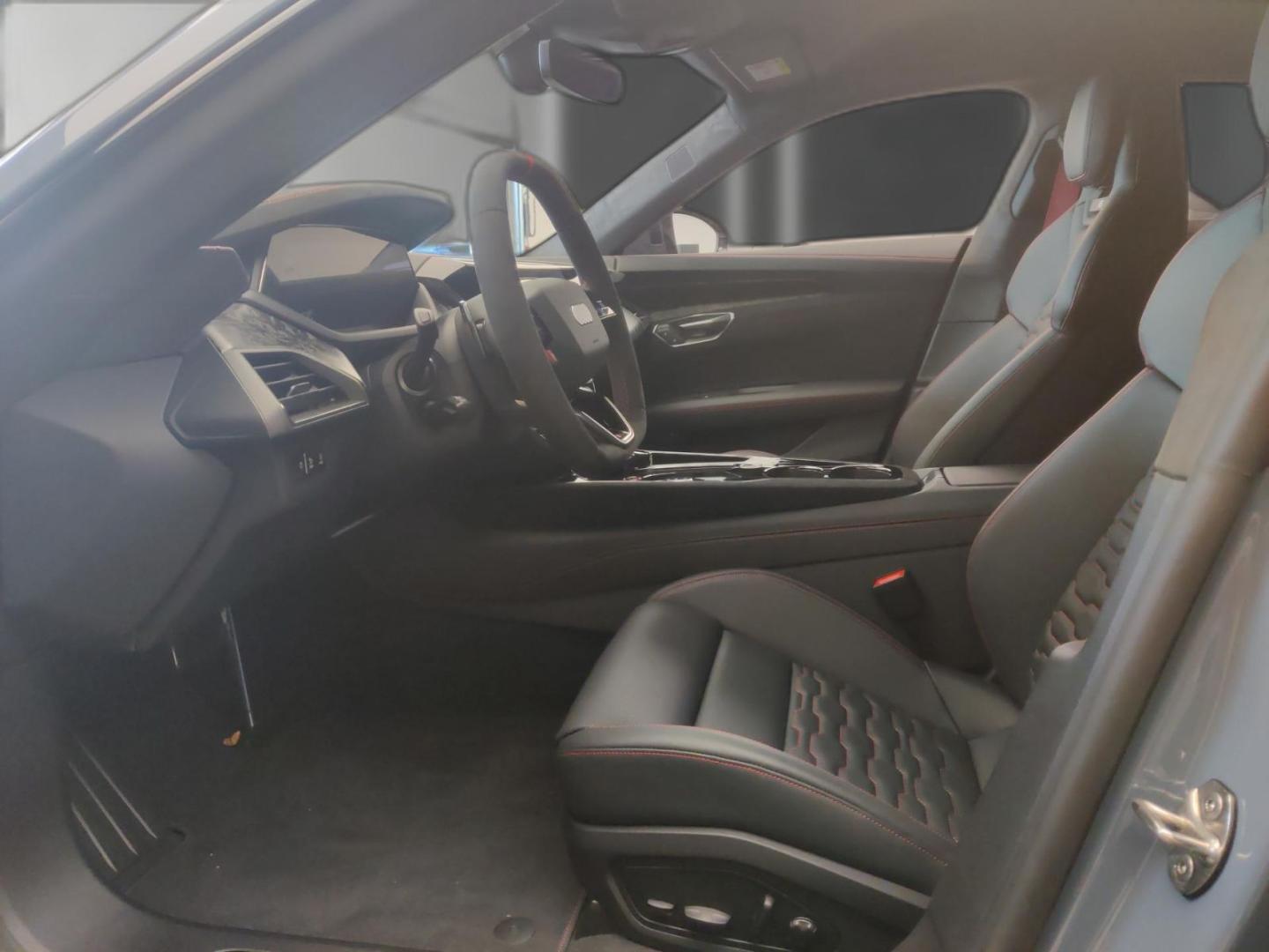 Image about Audi RS e-tron GT performance e-tron quattro