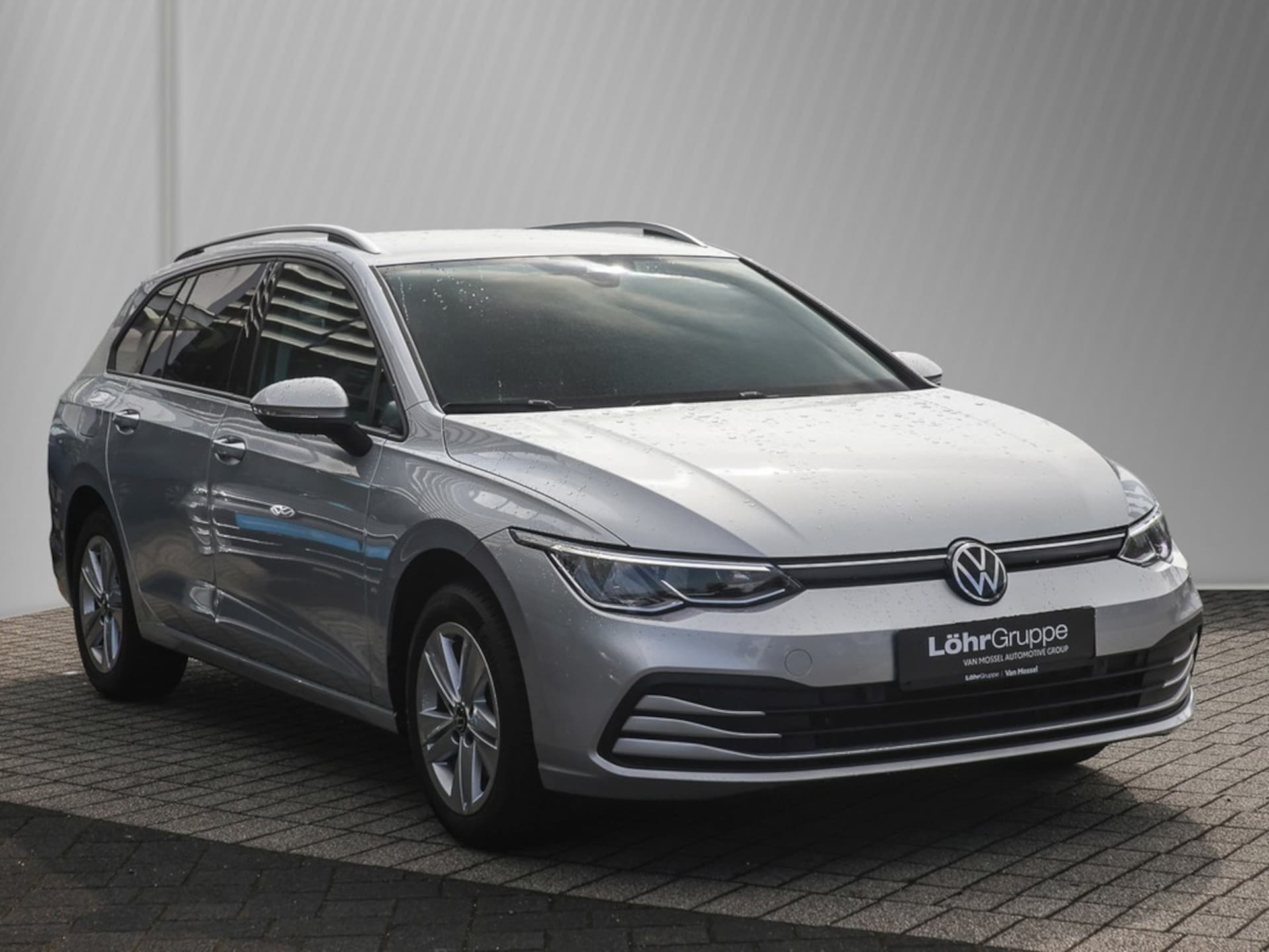 Volkswagen Golf Variant Life