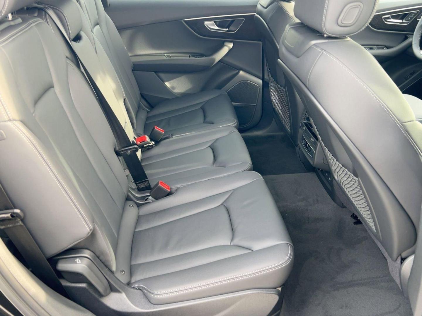 2026 Audi Q7 Premium - Photo 27