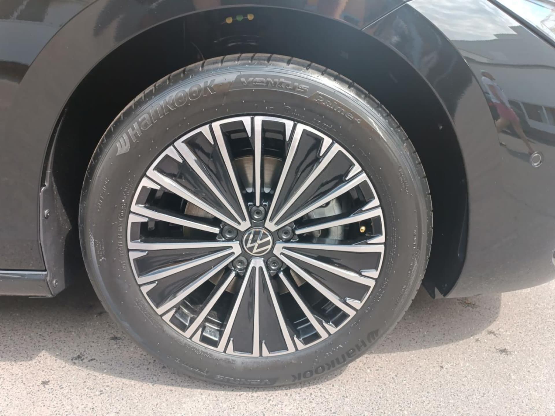 Volkswagen Passat Elegance