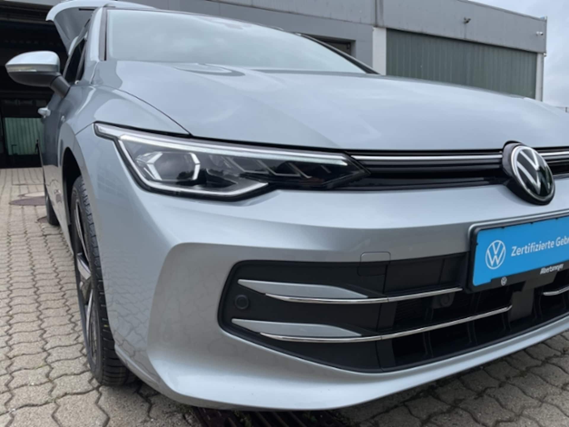 Volkswagen Golf Variant Style
