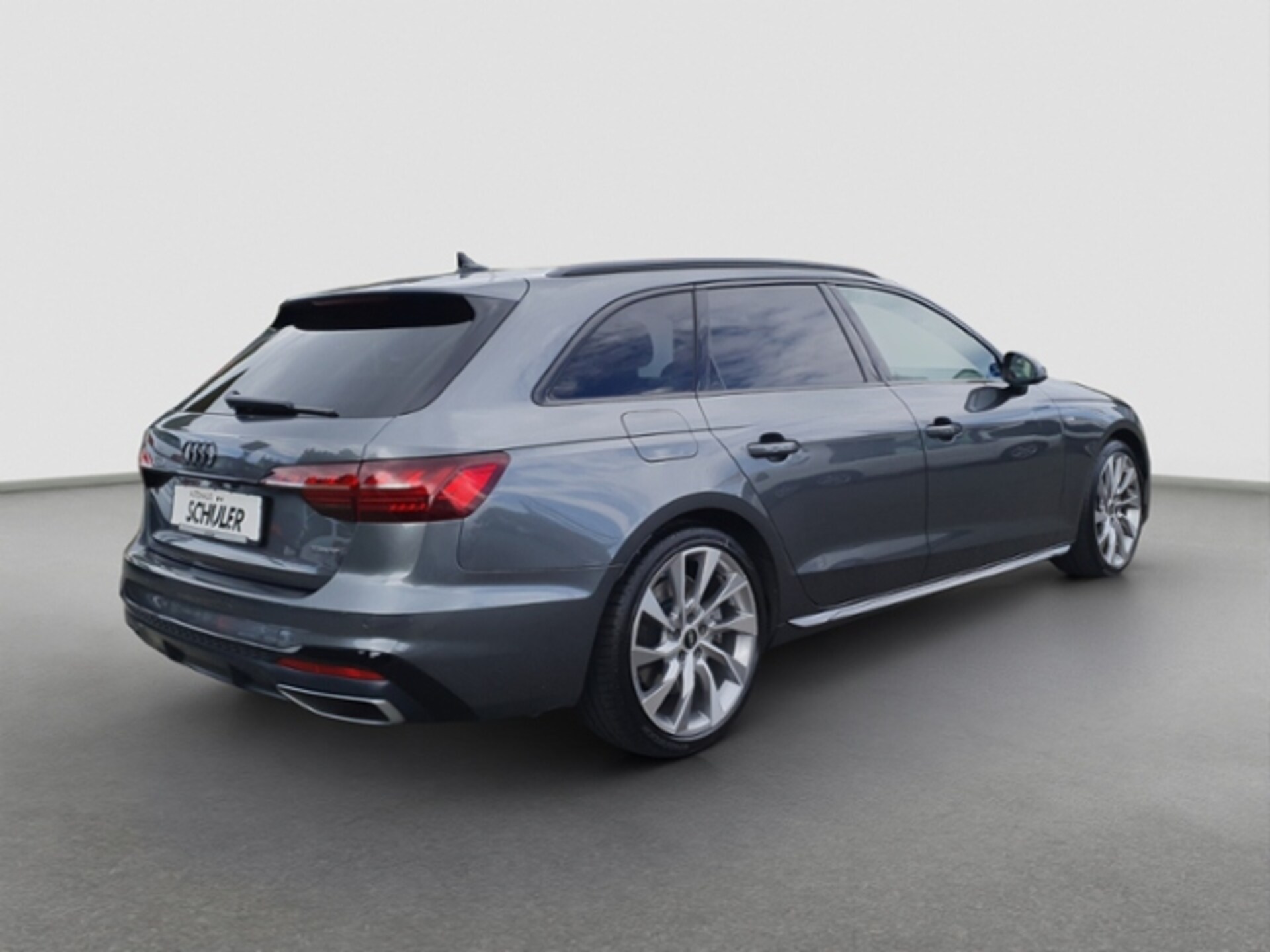 Audi A4 Avant S line