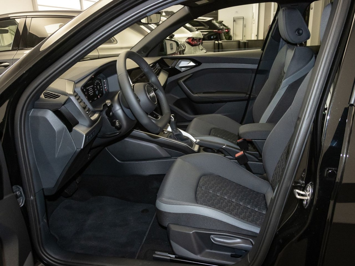 Bild über Audi A1 Sportback 30 TFSI S tronic - für weitere Informationen kontaktieren Sie den Audi Partner