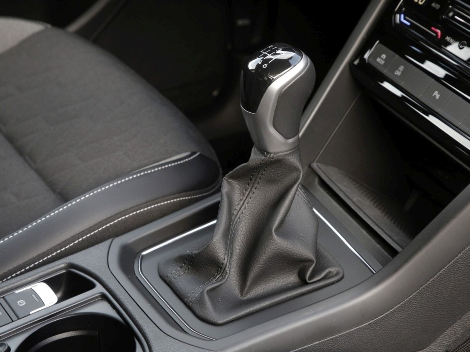 Volkswagen Touran – Bild 11