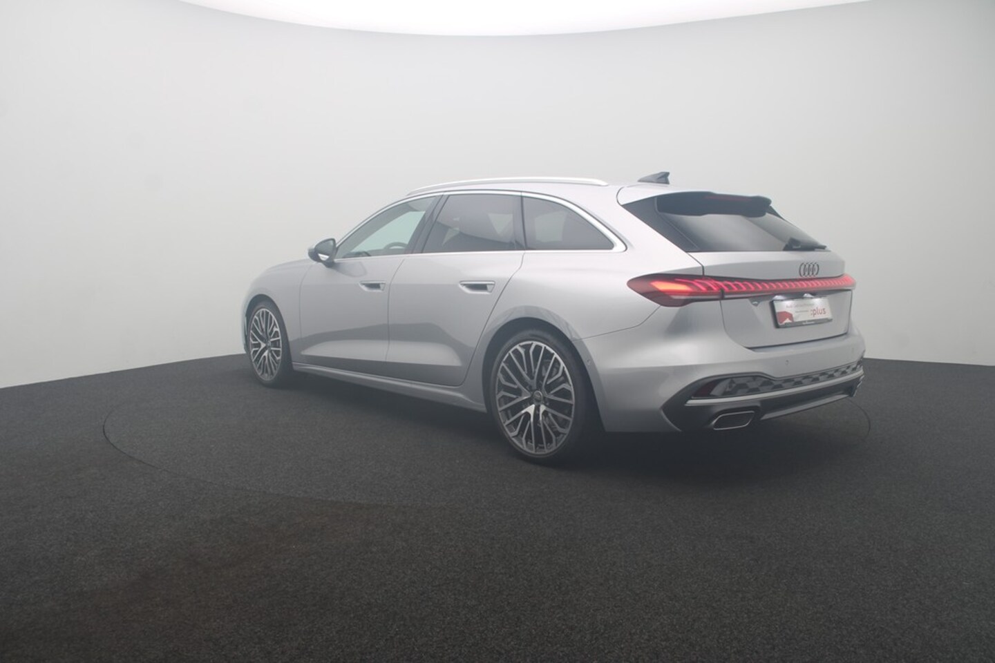 Bild über Audi A5 Avant TFSI S tronic - für weitere Informationen kontaktieren Sie den Audi Partner