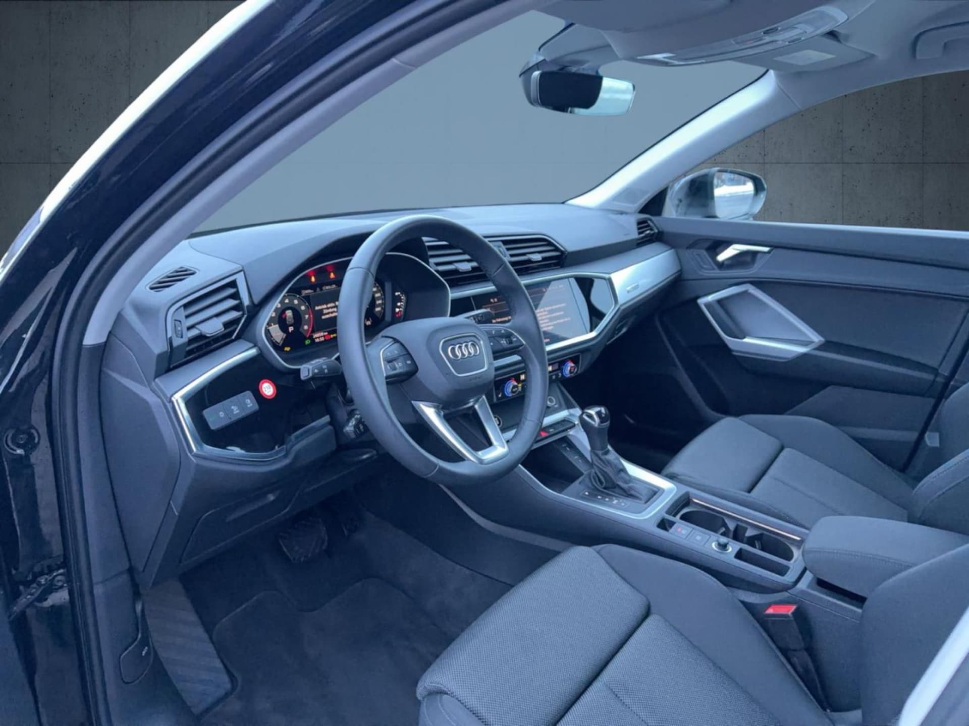Audi Q3 SUV advanced