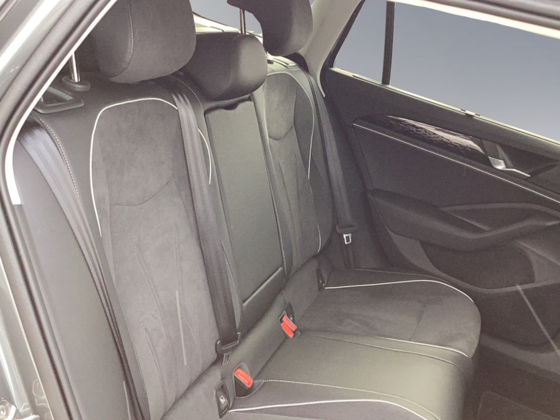Volkswagen Passat Elegance