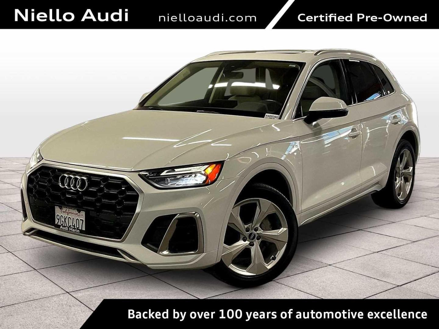 2023 Audi Q5 45 Premium Plus's photo