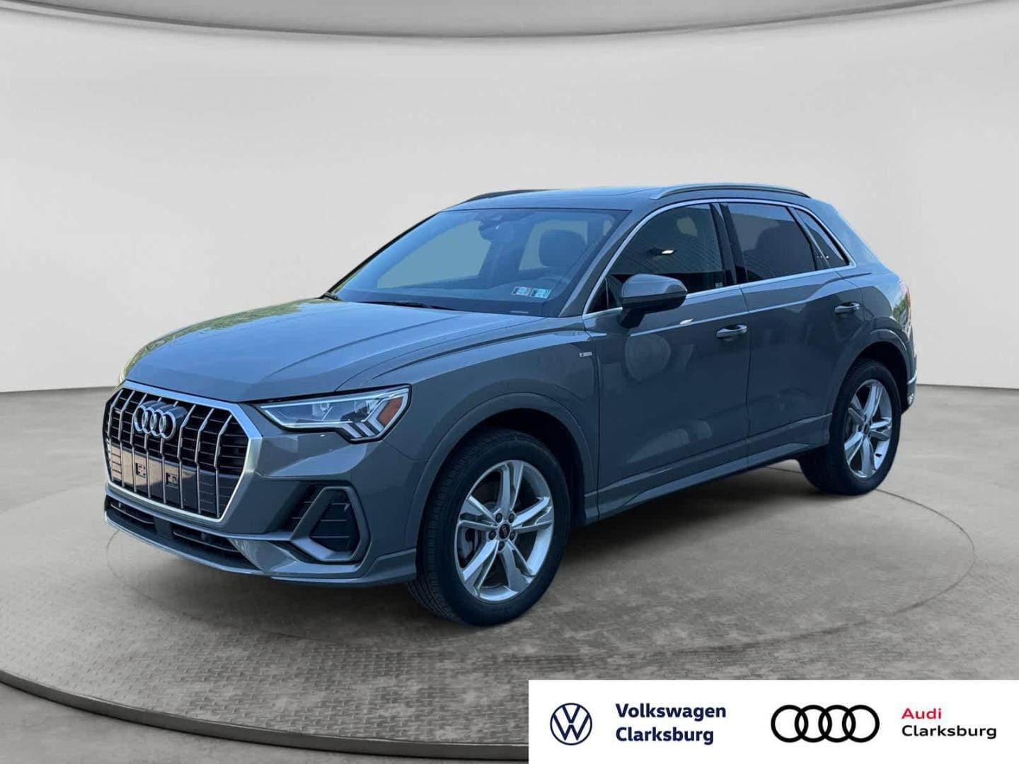 2024 Audi Q3 45 TFSI S Line Premium quattro's photo