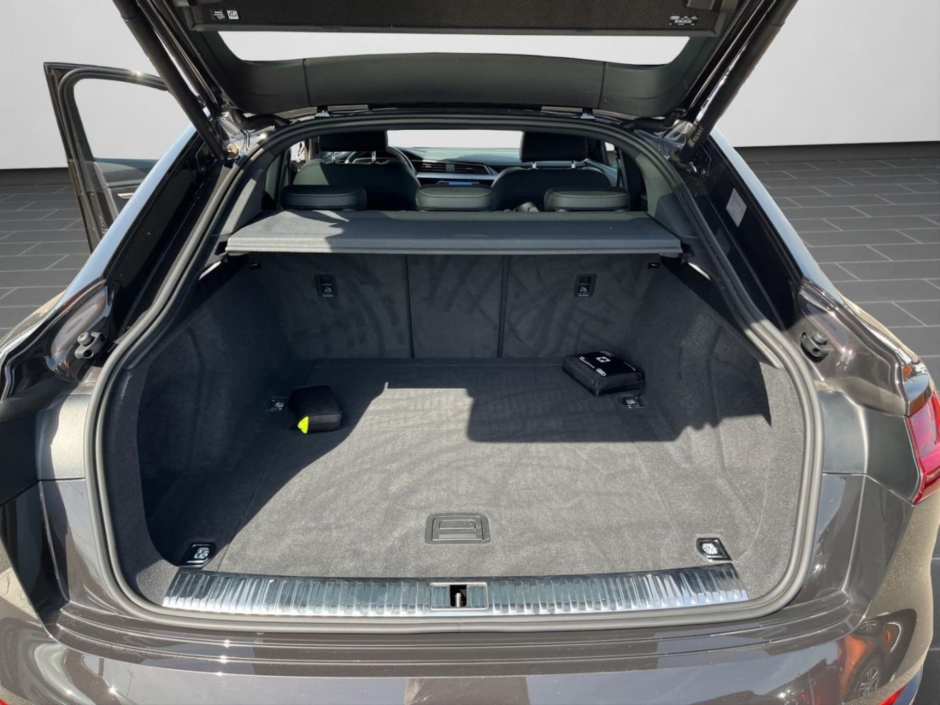 Audi Q8 Sportback e-tron Advanced