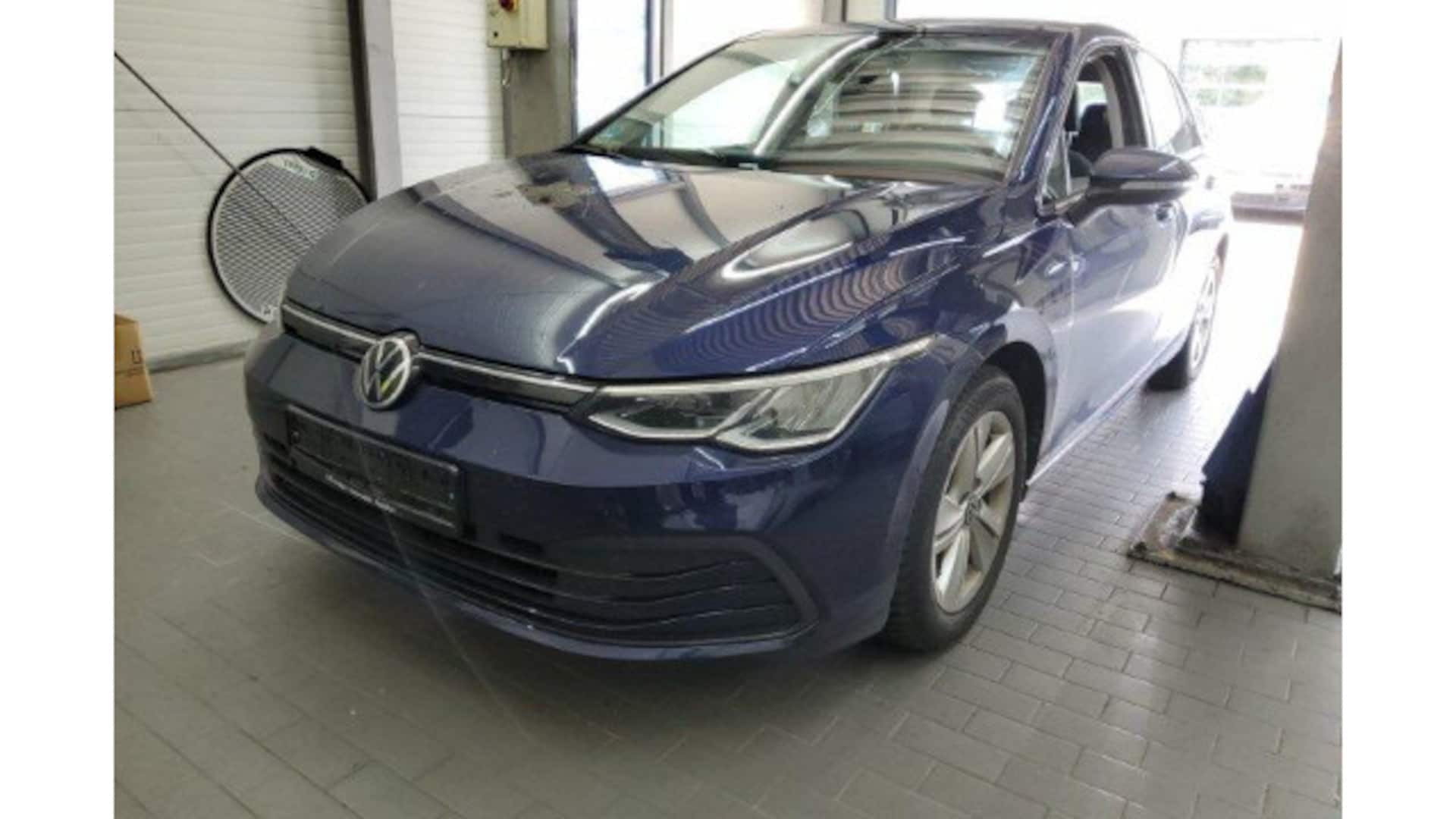 Volkswagen Golf Life