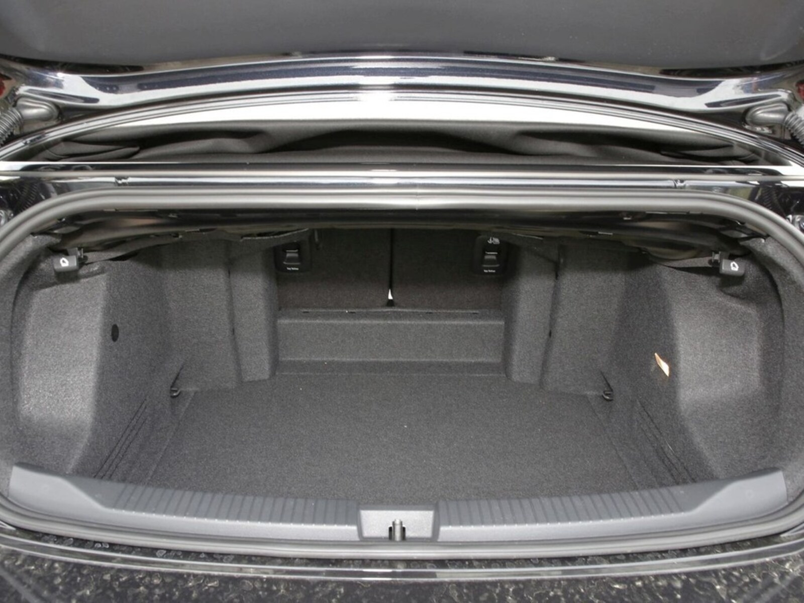 Volkswagen T-Roc Cabriolet – Bild 7