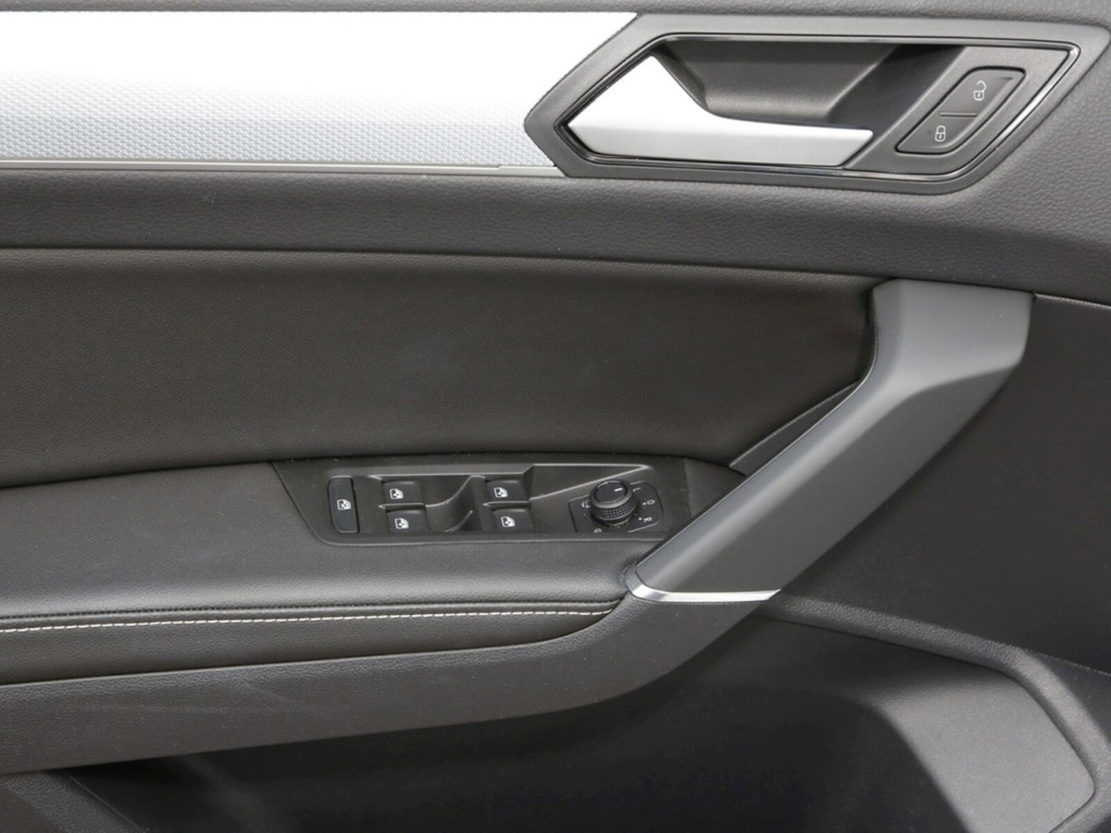 Volkswagen Touran – Bild 17