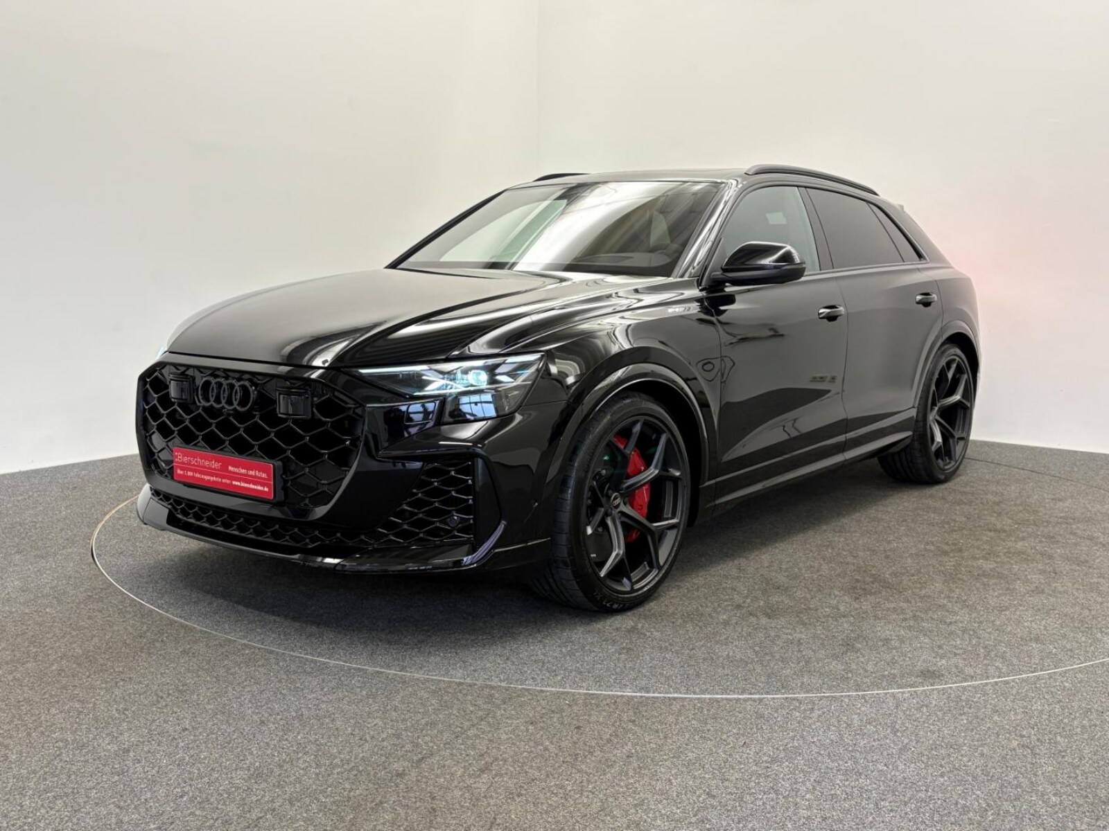 Audi RS Q8 performance