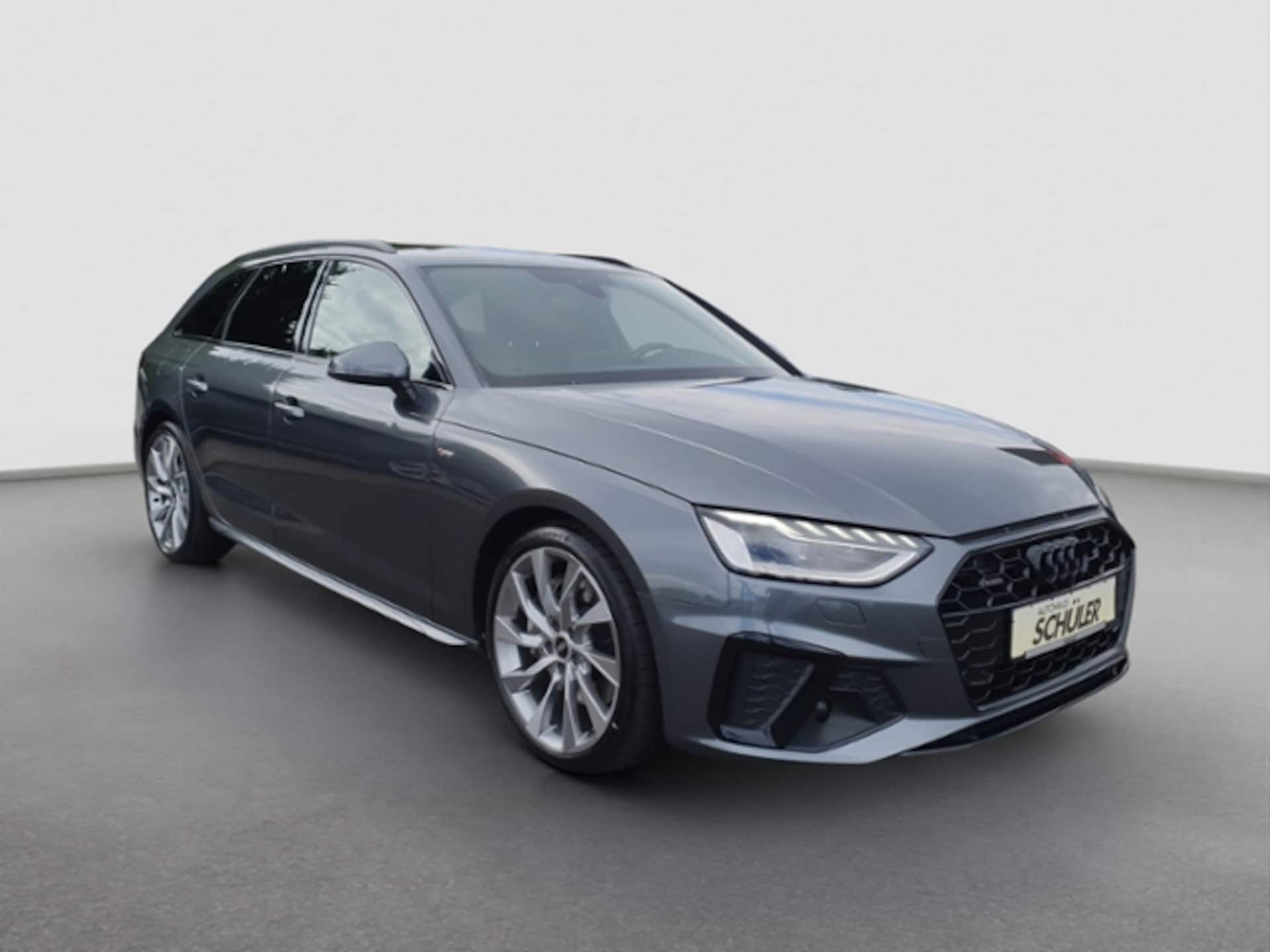 Audi A4 Avant S line