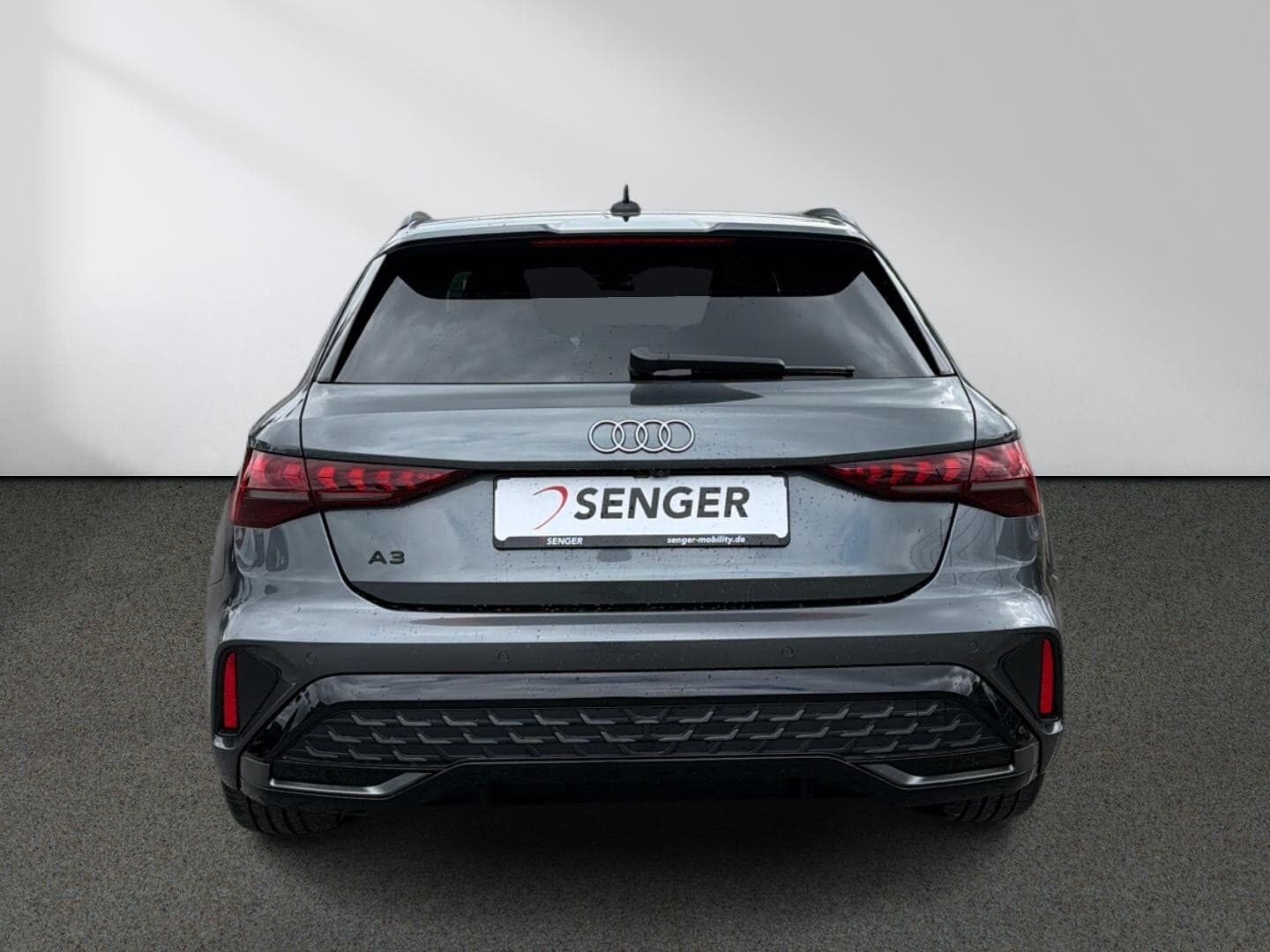 Bild über Audi A3 Sportback S line 30 TFSI S tronic - für weitere Informationen kontaktieren Sie den Audi Partner