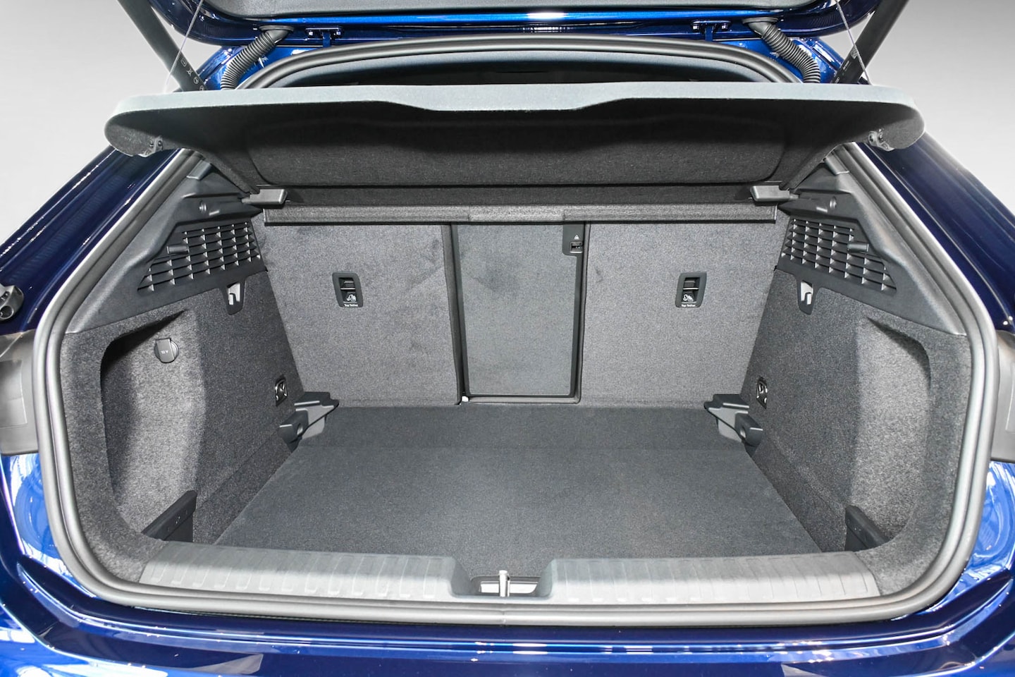 Bild über Audi A3 Sportback advanced 35 TFSI S tronic - für weitere Informationen kontaktieren Sie den Audi Partner