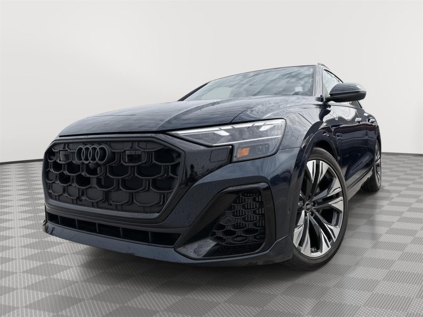 2025 Audi Q8 55 Premium Plus Tiptonic quattro's photo