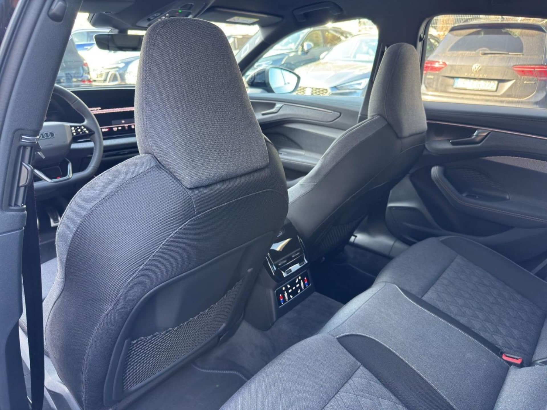 Audi A6 Limousine edition one