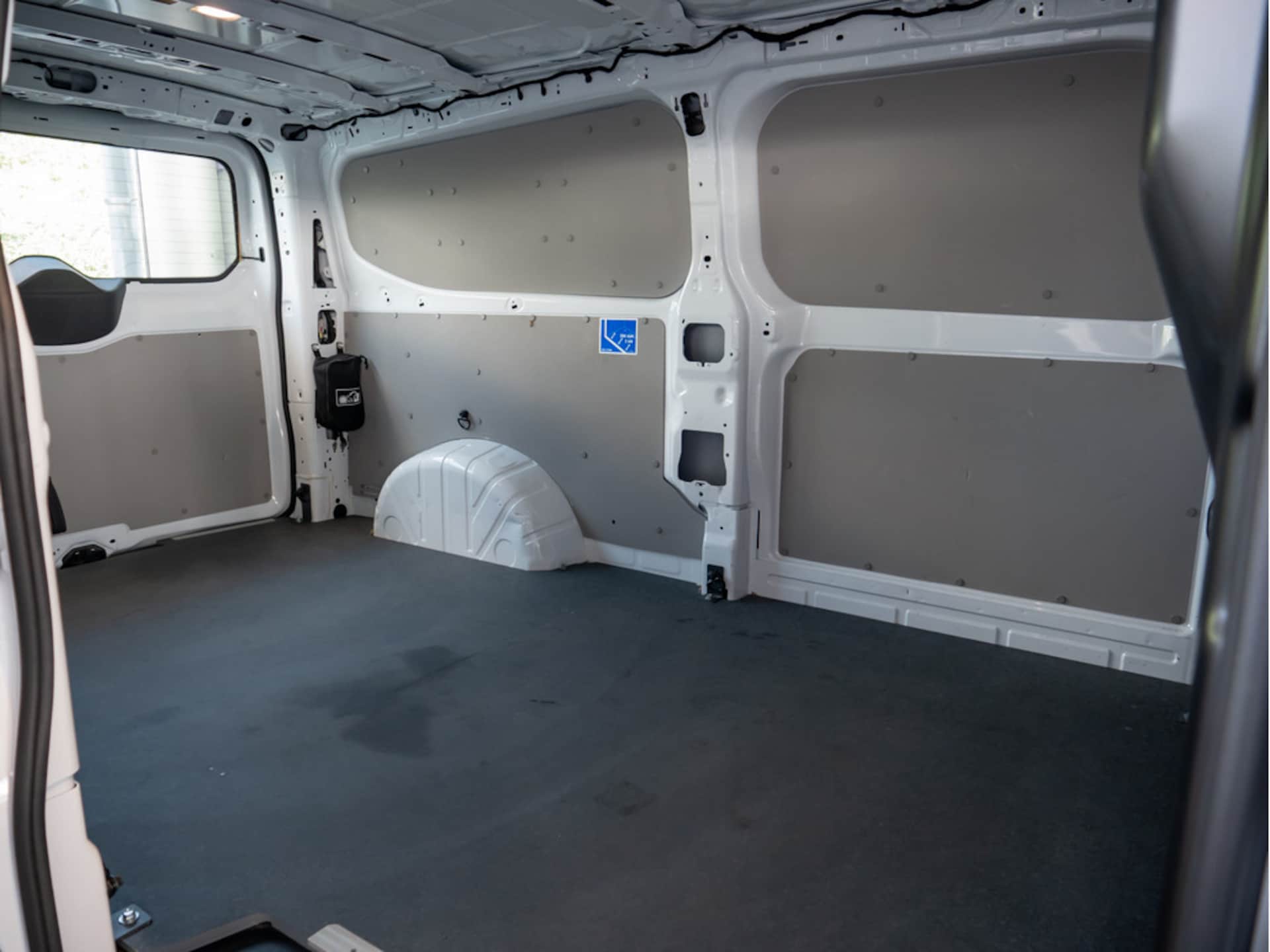 Volkswagen Transporter Kasten langer Radstand