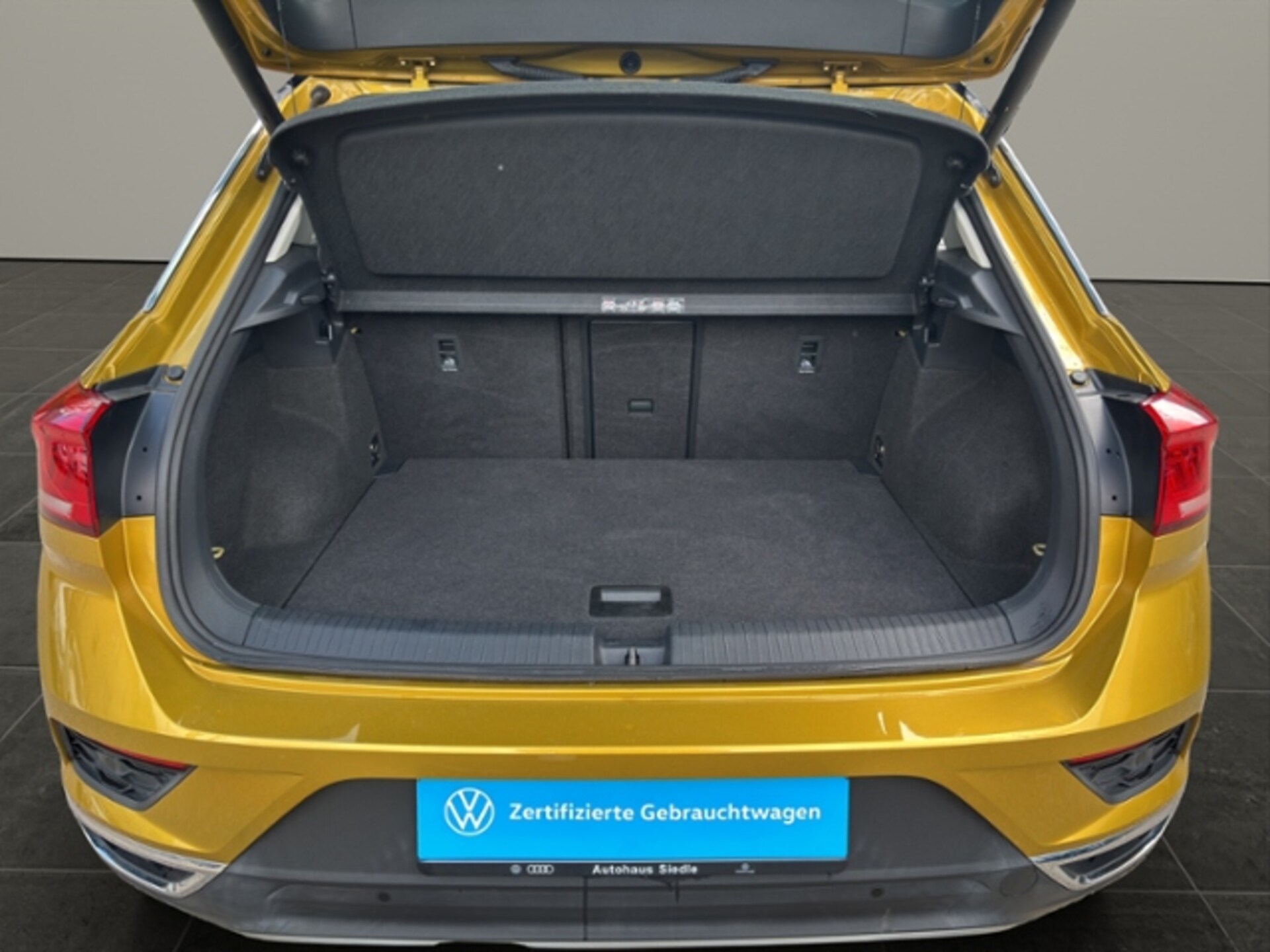 Volkswagen T-Roc Active