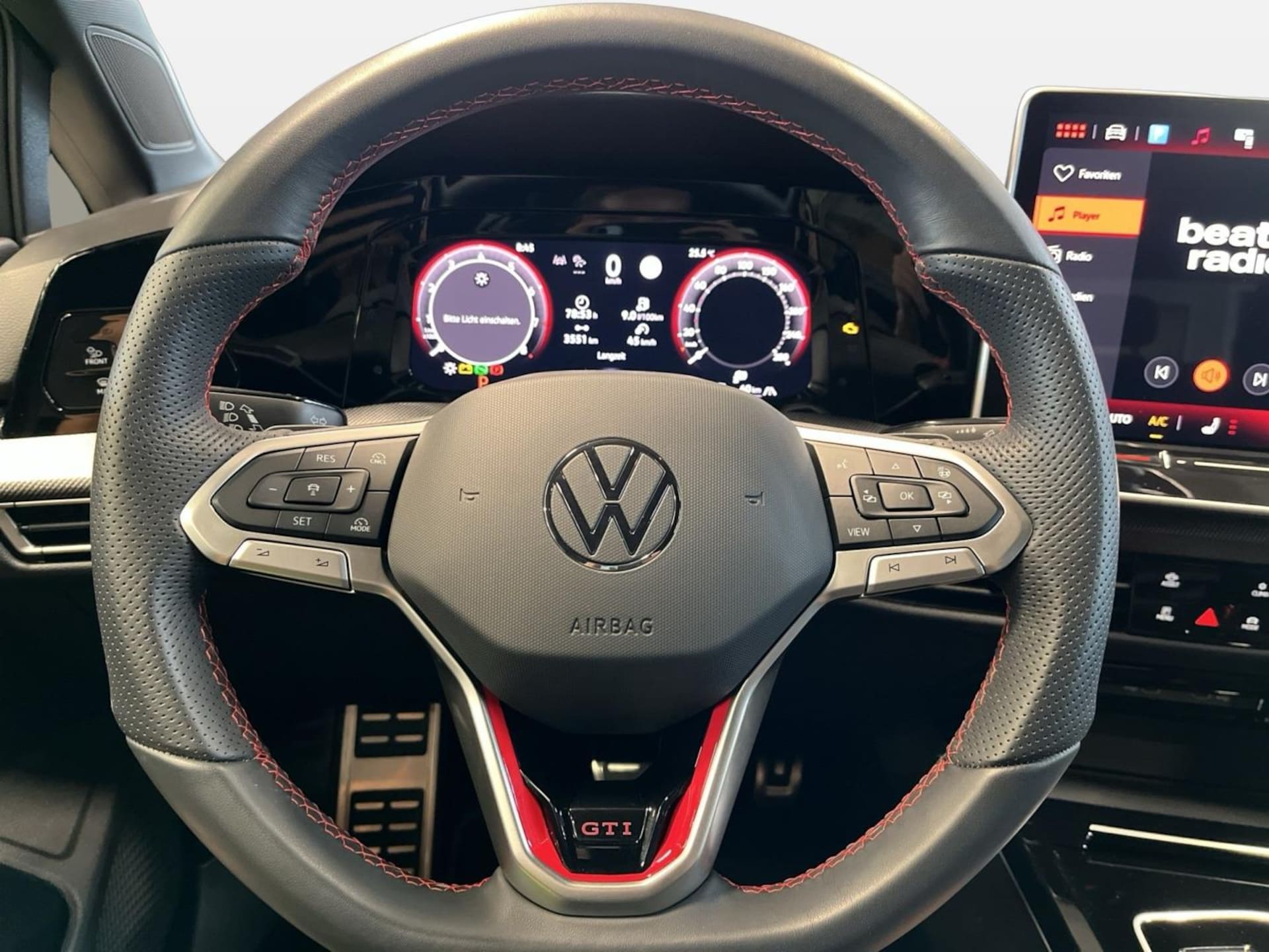 Volkswagen Golf GTI