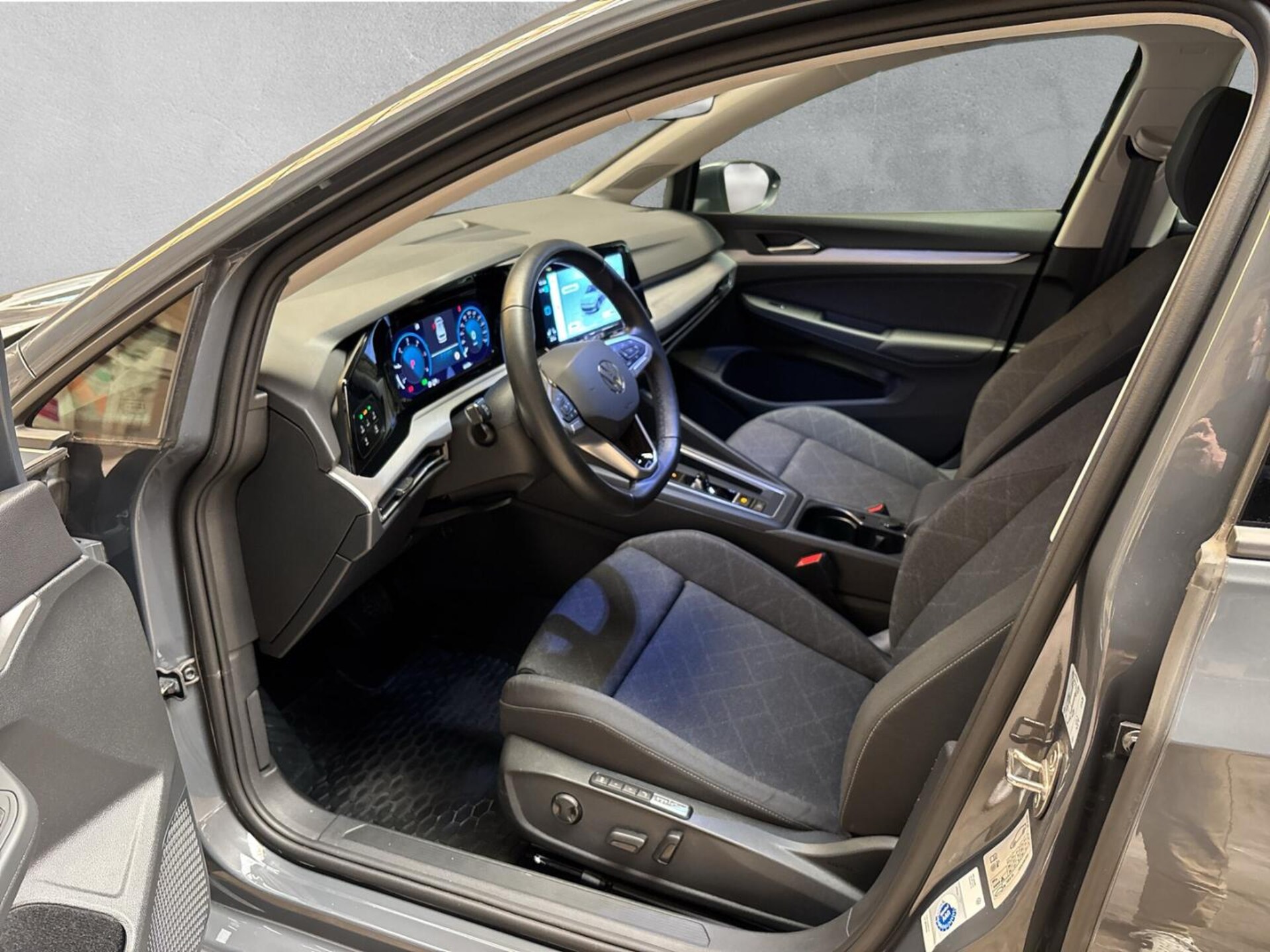 Volkswagen Golf Variant Life