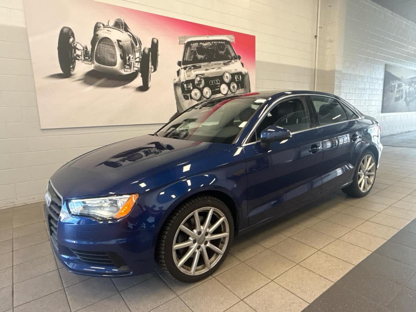 2016 Audi A3 2.0T quattro S tronic Premium Plus's photo