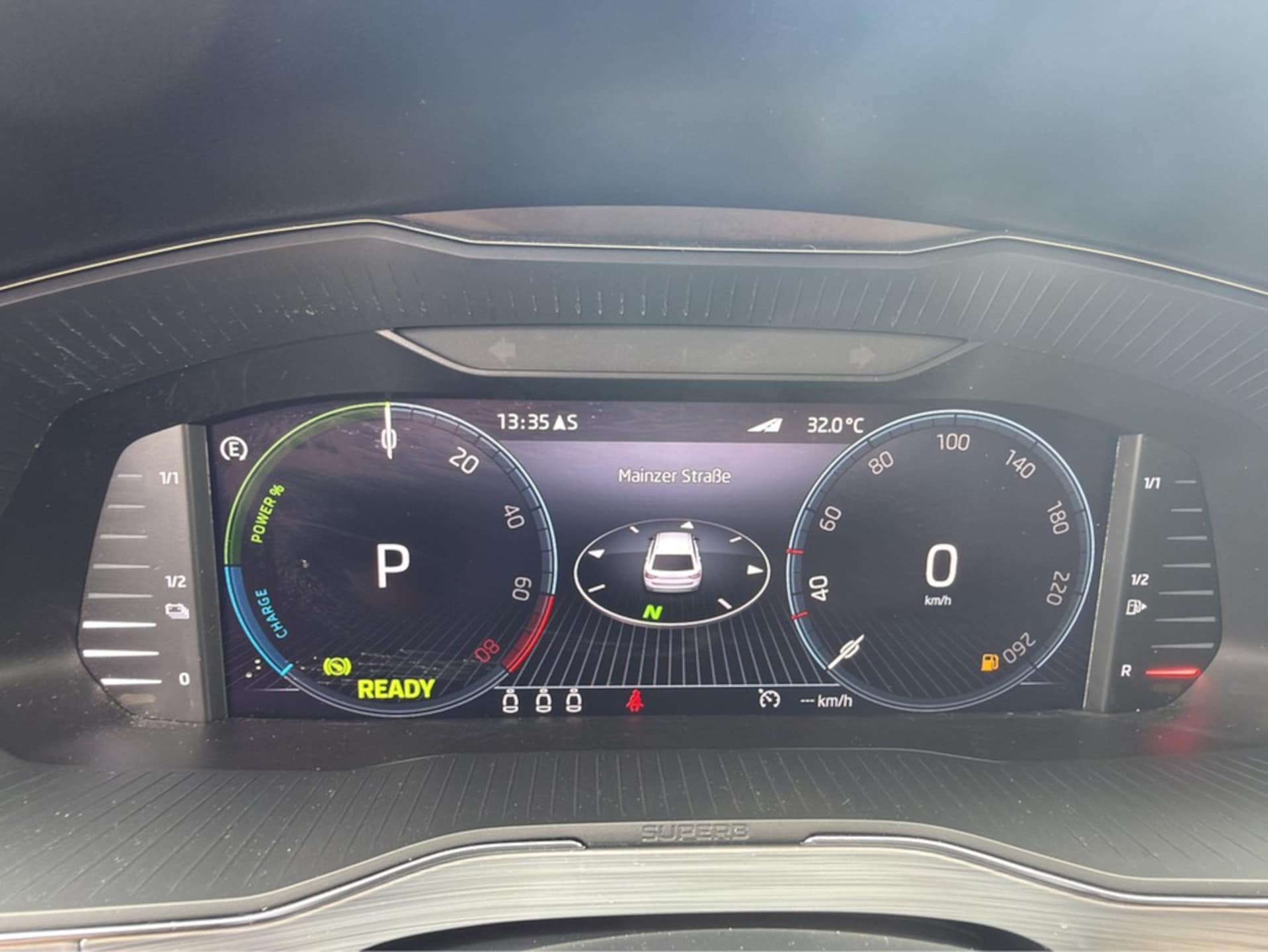 Skoda Superb Combi Ambition