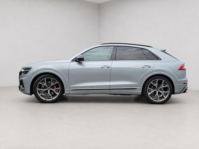 2023 Audi SQ8