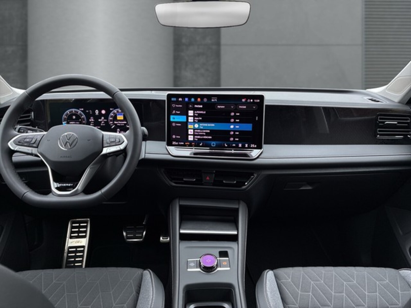 Volkswagen Tiguan – Bild 12
