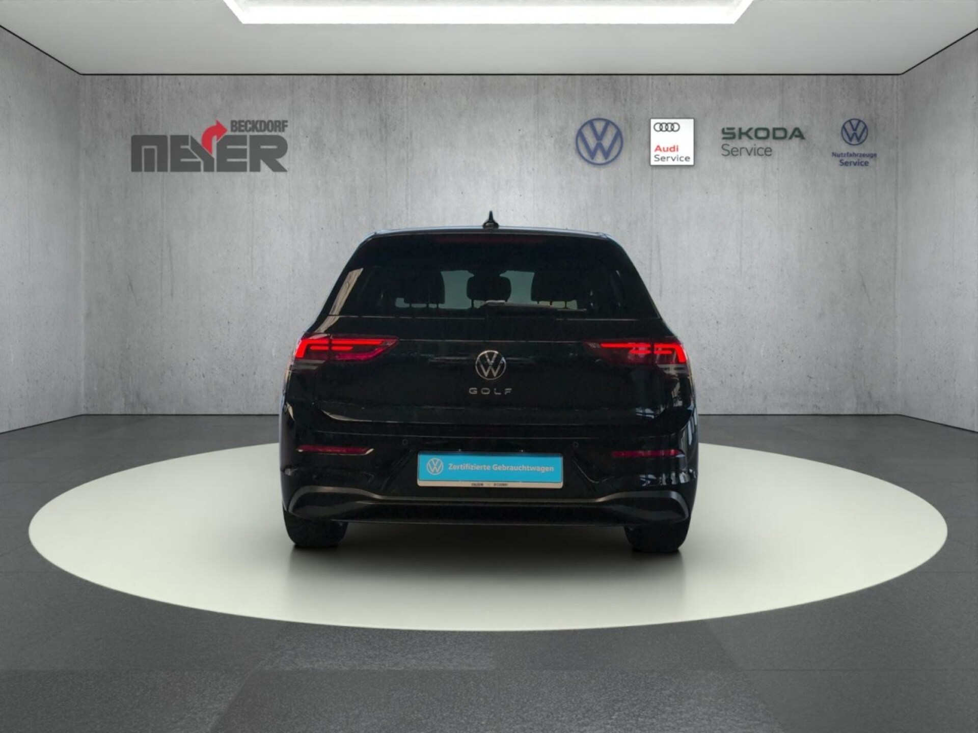 Volkswagen Golf Life