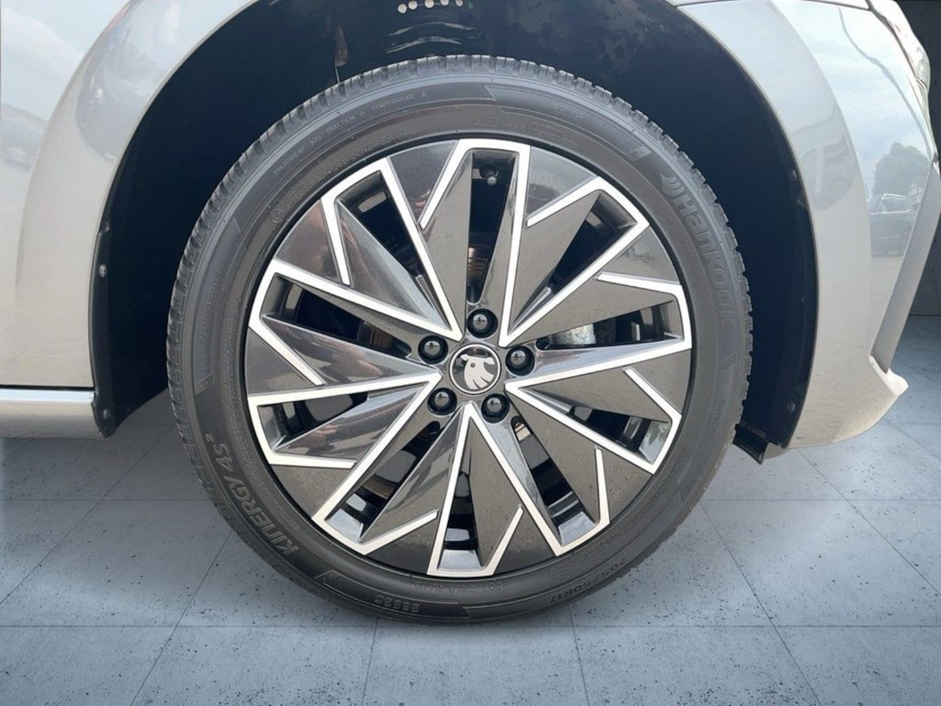 Skoda Scala Tour