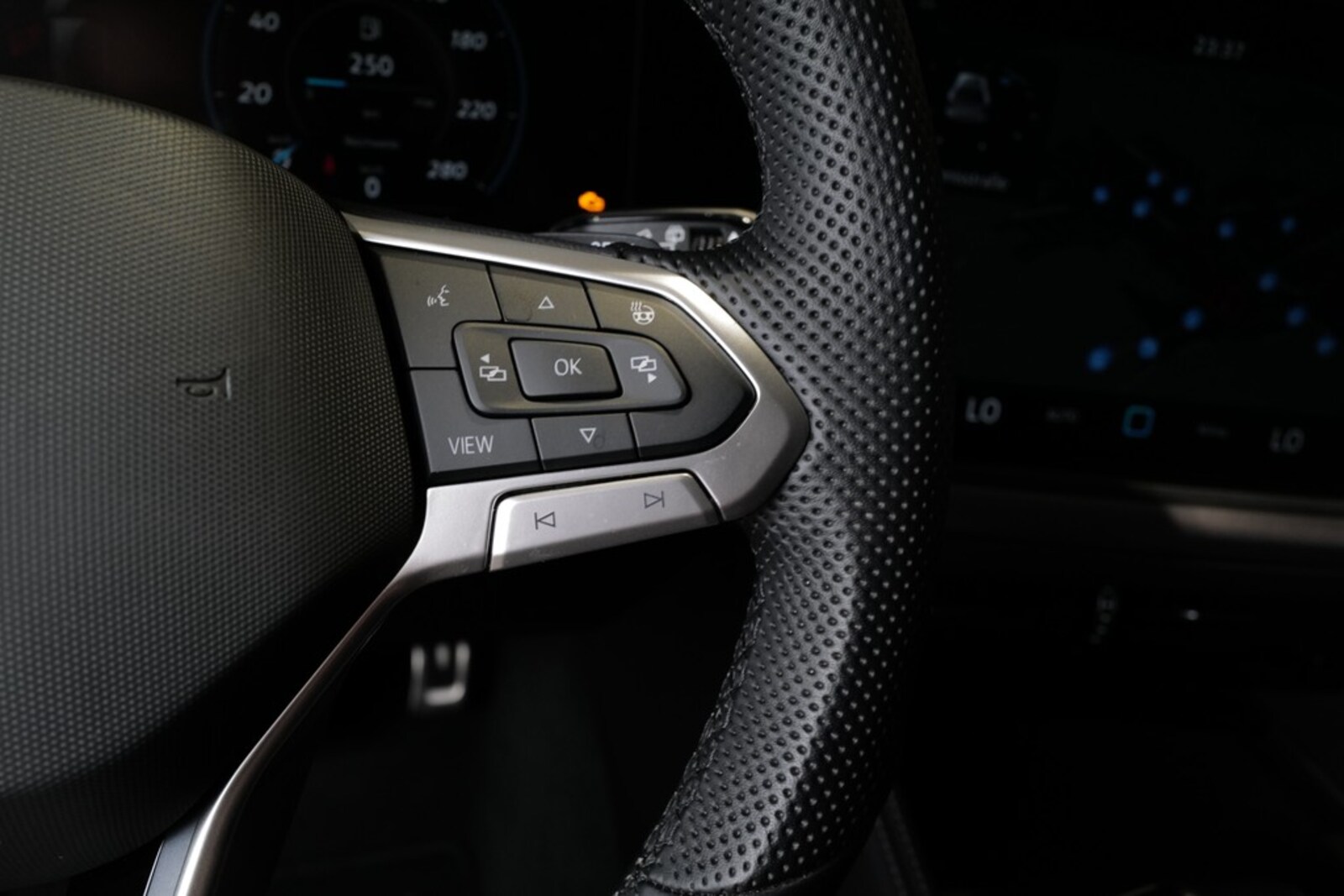Volkswagen Touareg – Bild 14