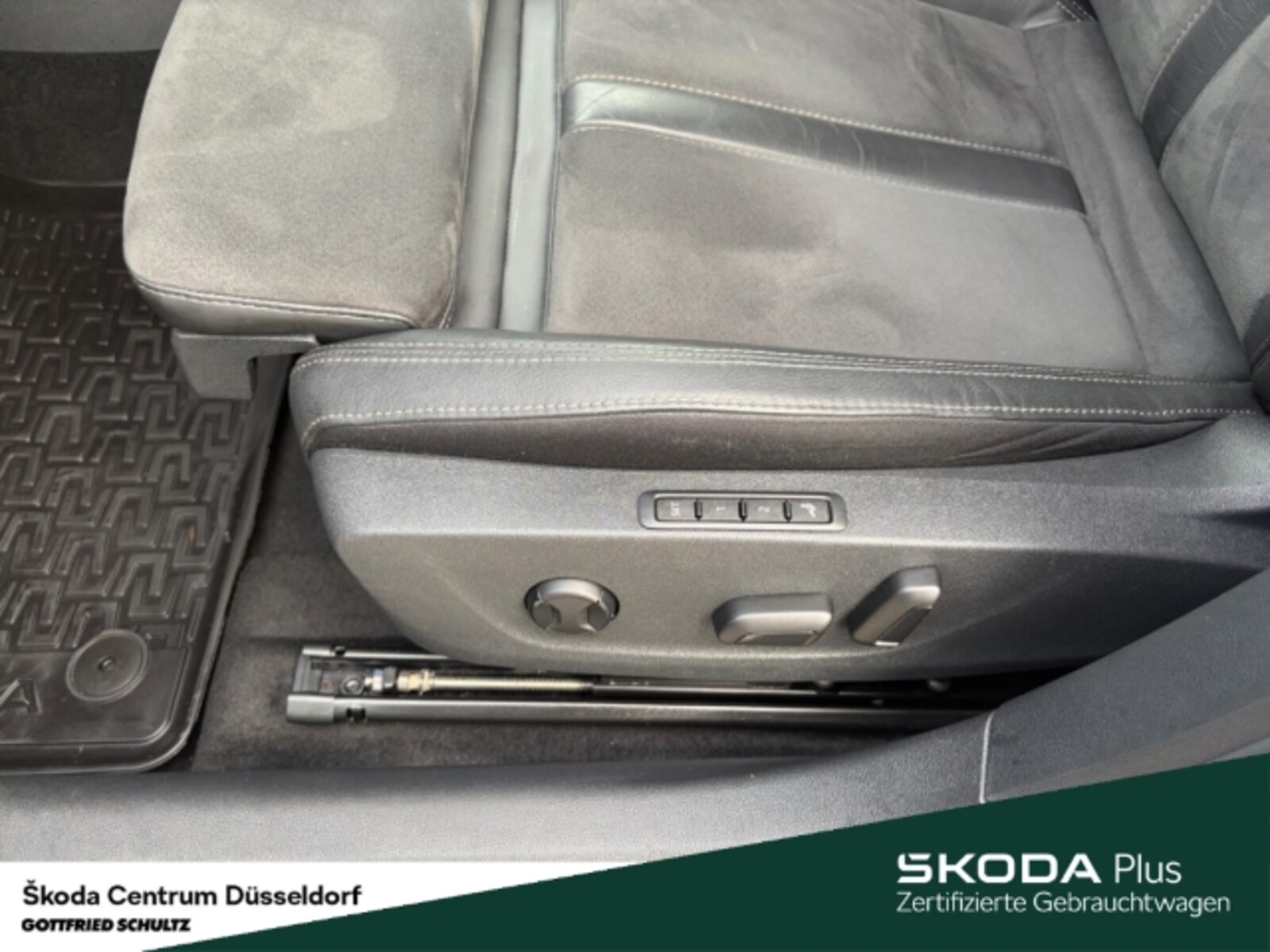Škoda Octavia Combi – Bild 12