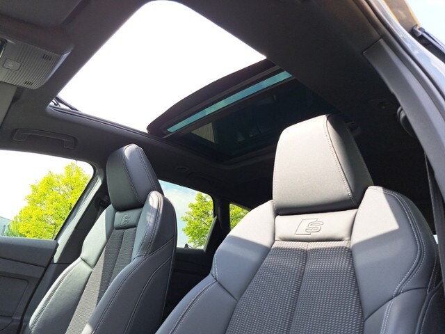 Image about Audi Q4 e-tron 35 e-tron