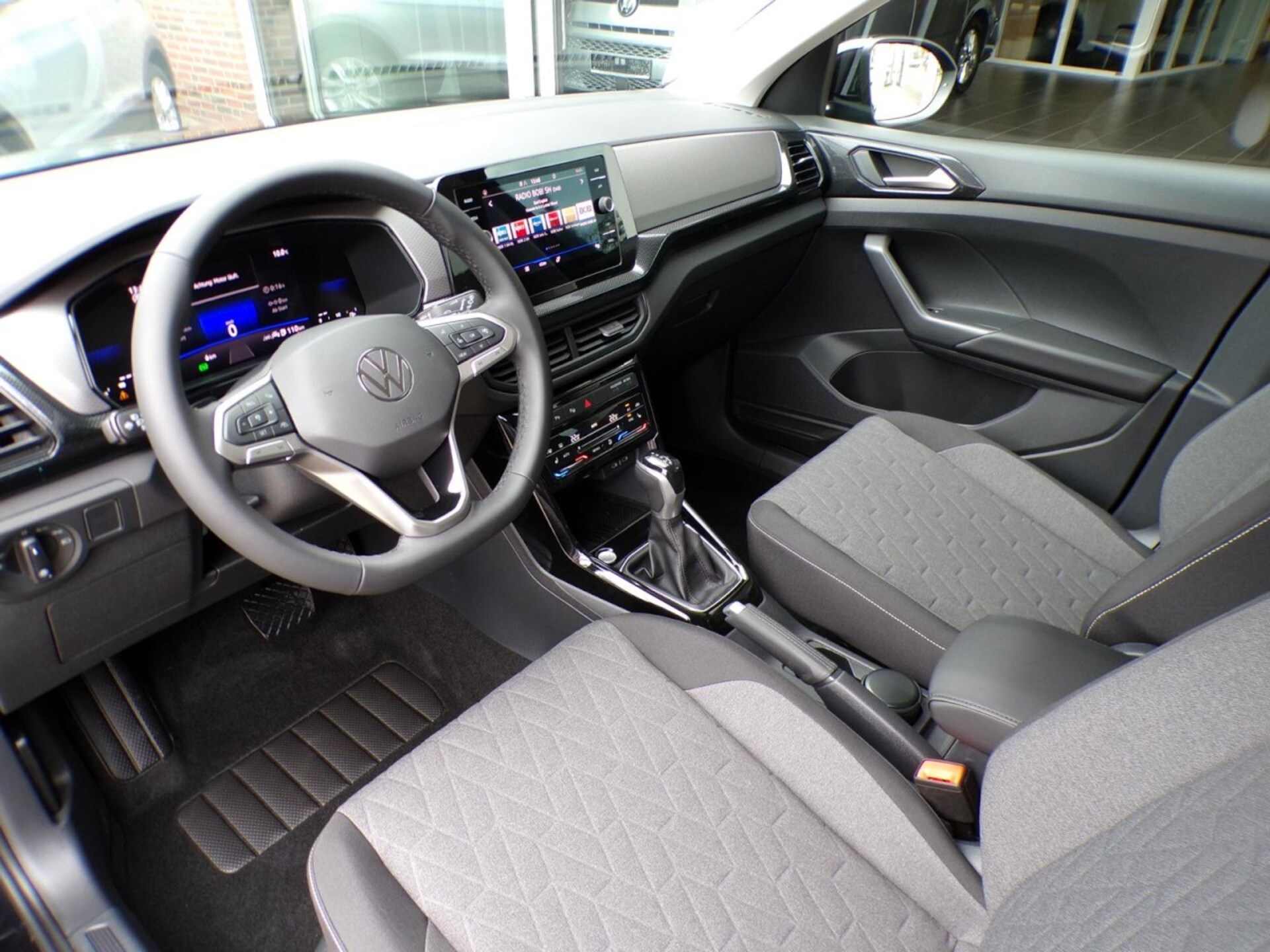 Volkswagen T-Cross Life