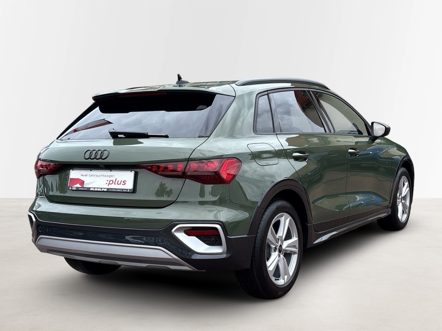 Bild über Audi A3 allstreet 35 TFSI S tronic - für weitere Informationen kontaktieren Sie den Audi Partner