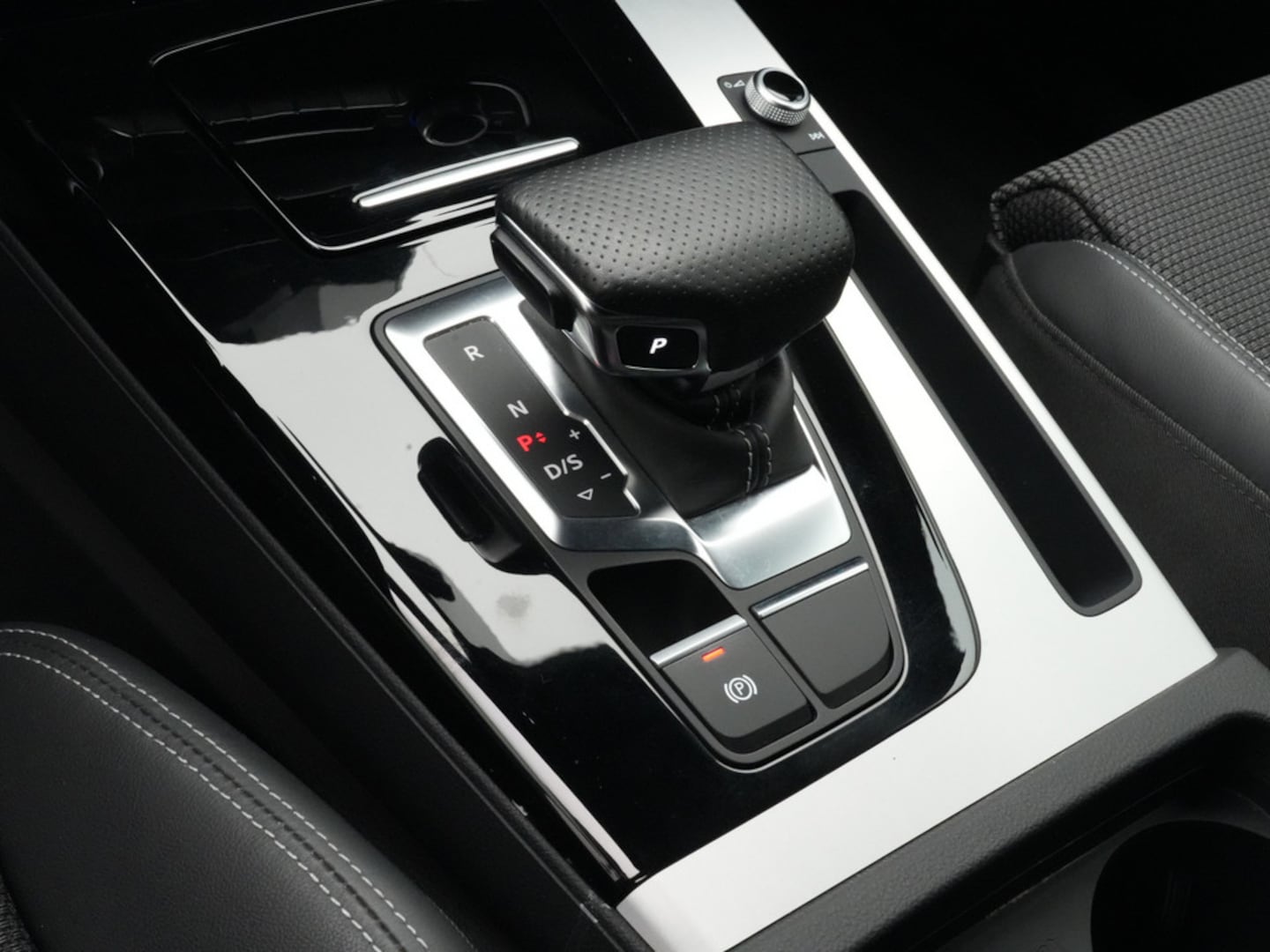 Bild über Audi Q5 TFSI e S line 50 TFSI e quattro S tronic - für weitere Informationen kontaktieren Sie den Audi Partner