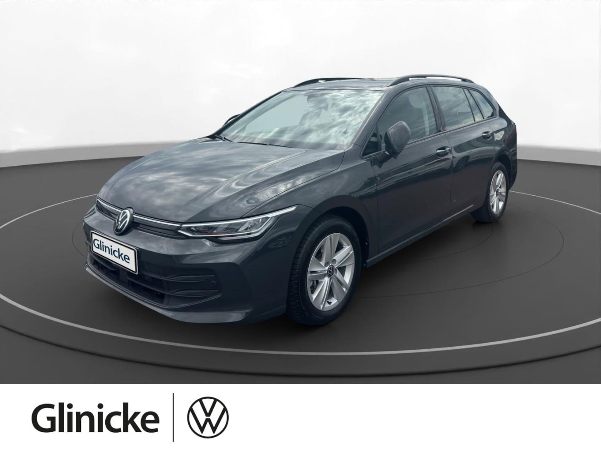 Volkswagen Golf Variant Life