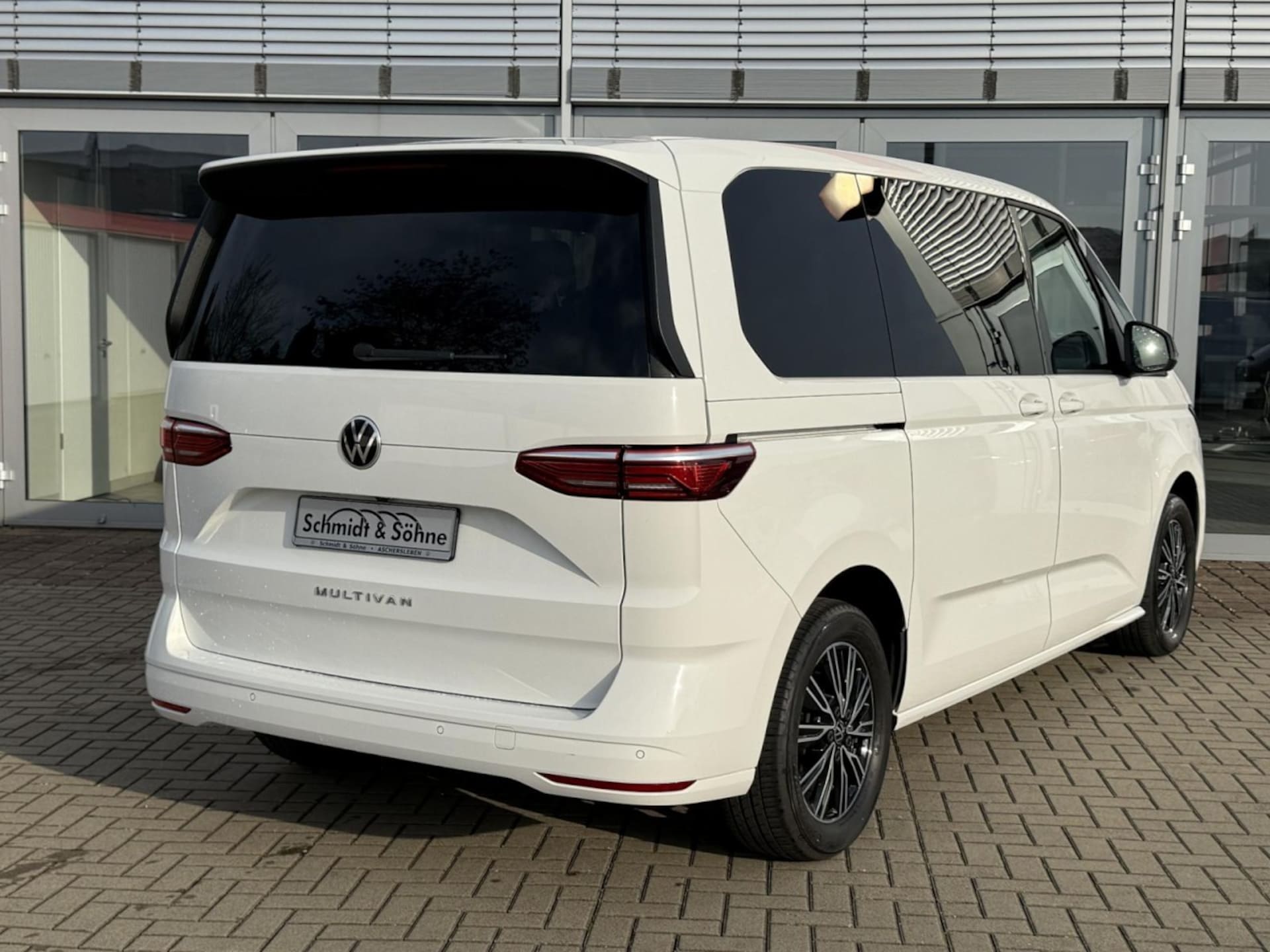 Volkswagen Multivan Basis-Modell