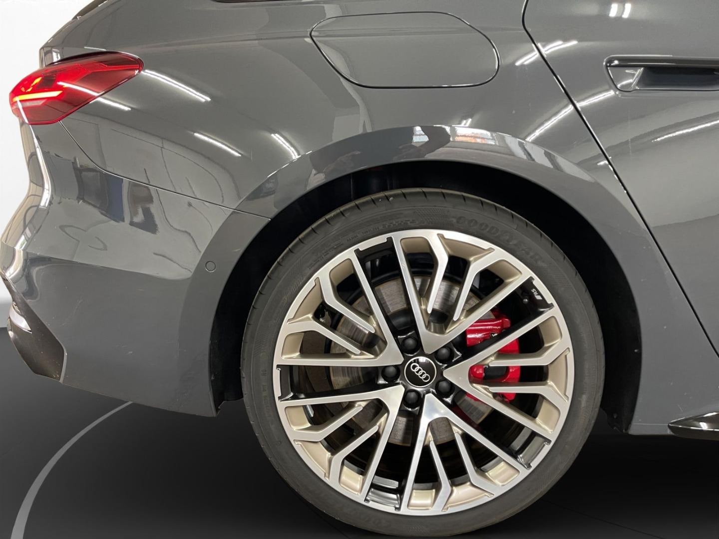 Bild über Audi S5 Avant edition one TFSI 270 kW S tronic - für weitere Informationen kontaktieren Sie den Audi Partner