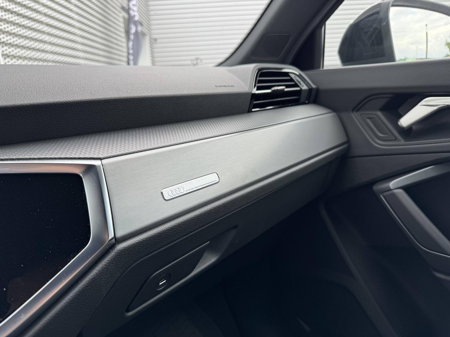 Image about Audi Q3 Sportback S line plus 35 TFSI 110 kW (150 ch) S tronic