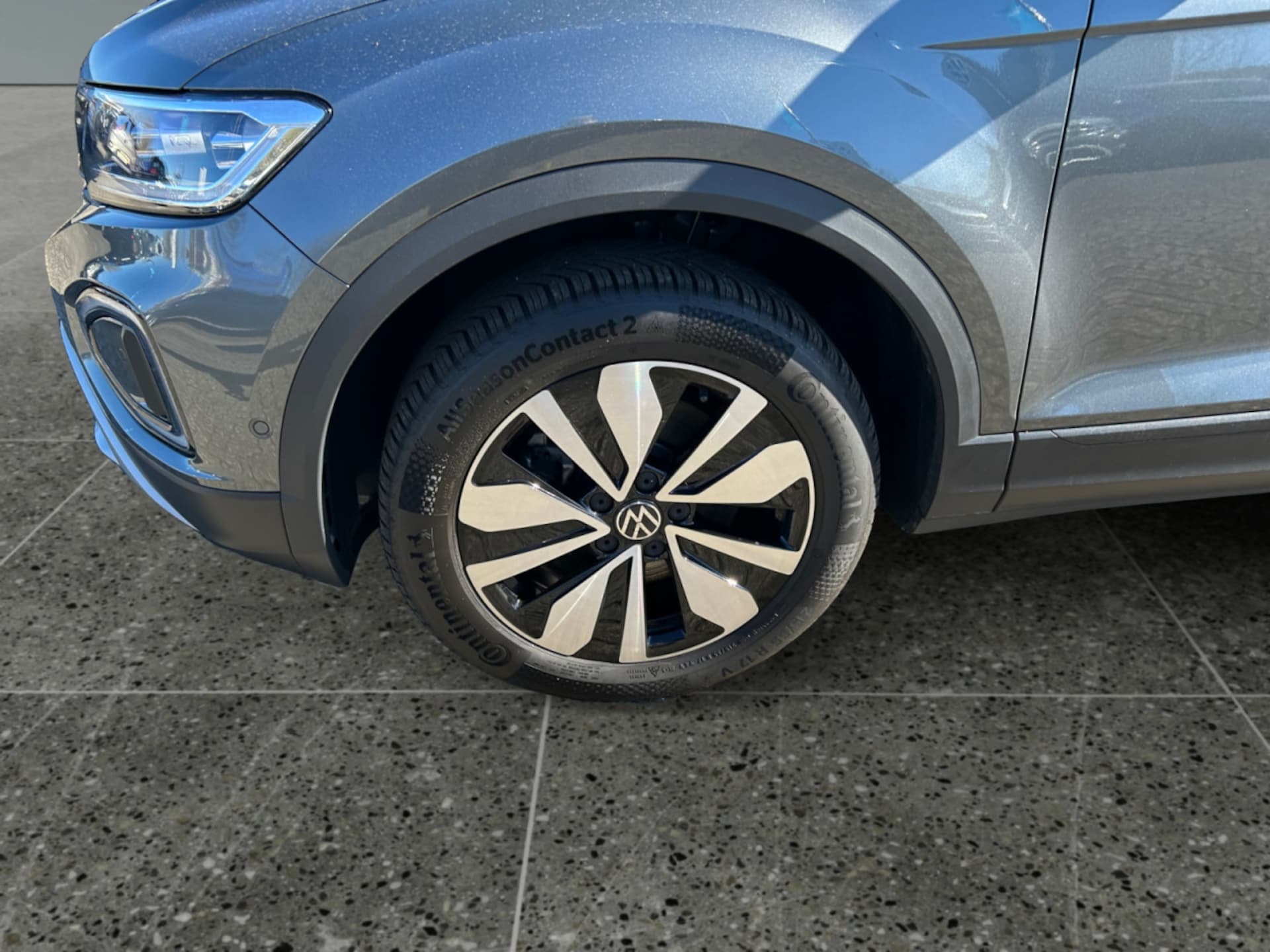 Volkswagen T-Roc Life
