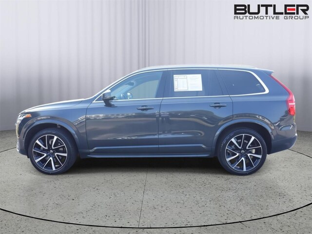 2022 Volvo XC90