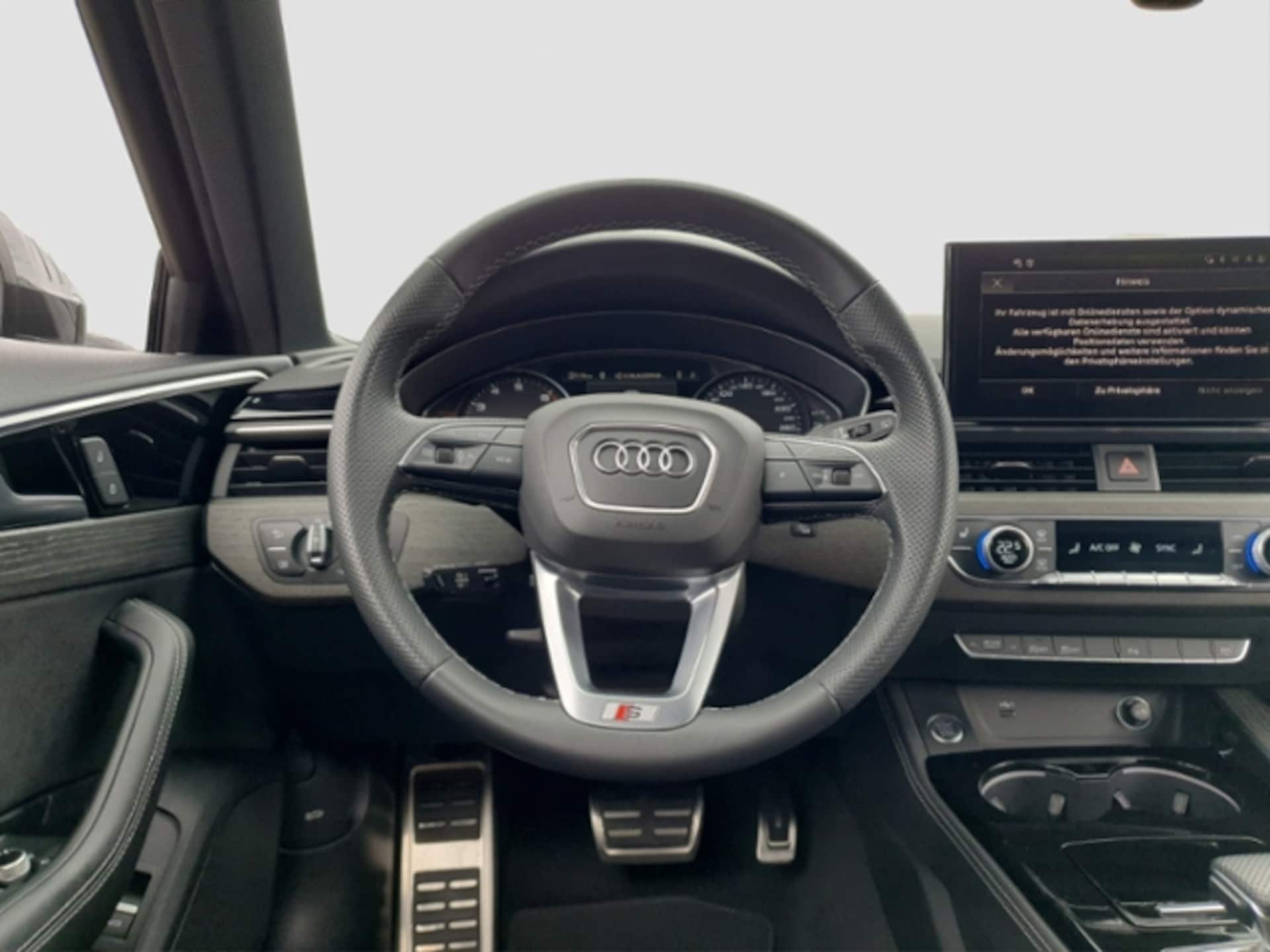 Audi A4 Avant S line