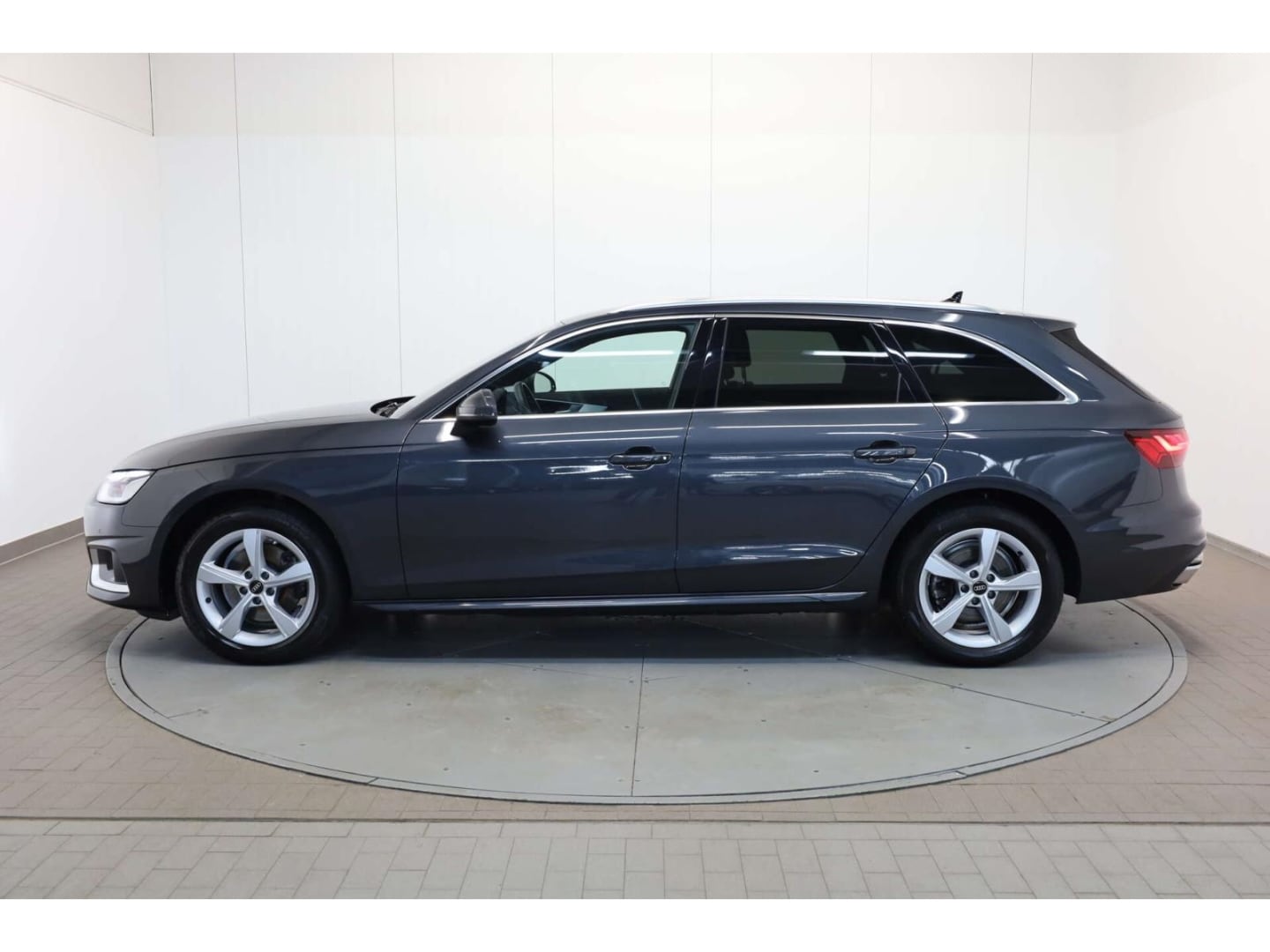 Image about Audi A4 Avant 35 TFSI S tronic