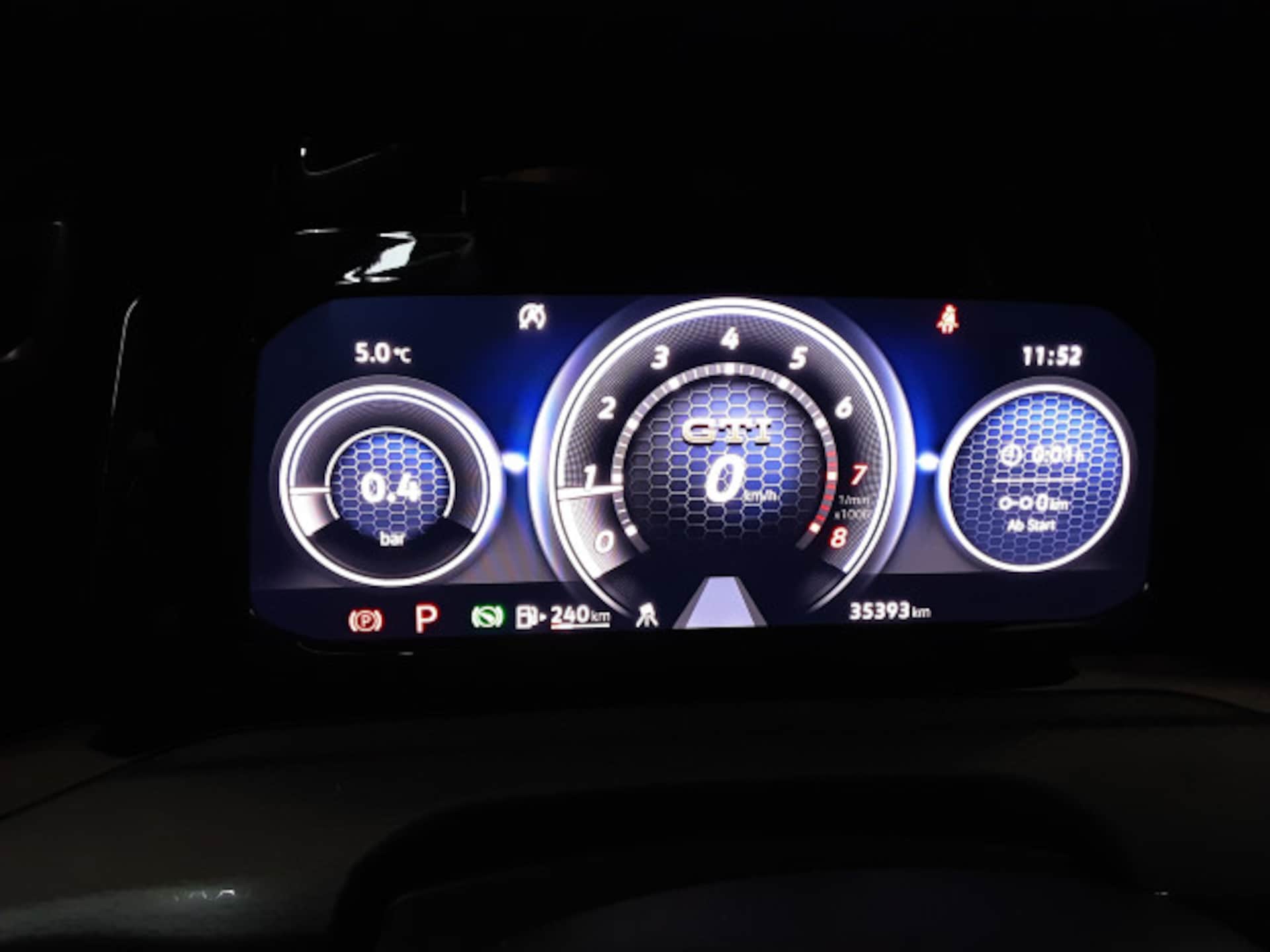 Volkswagen Golf GTI